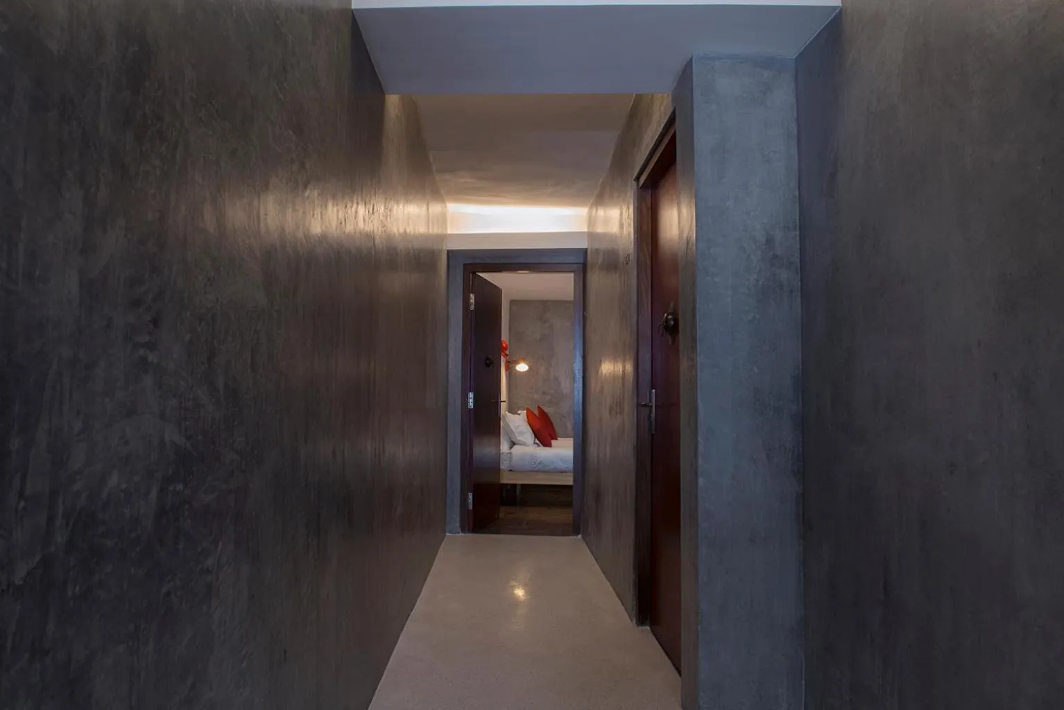 Floor plan, Bed in Potala Guest House