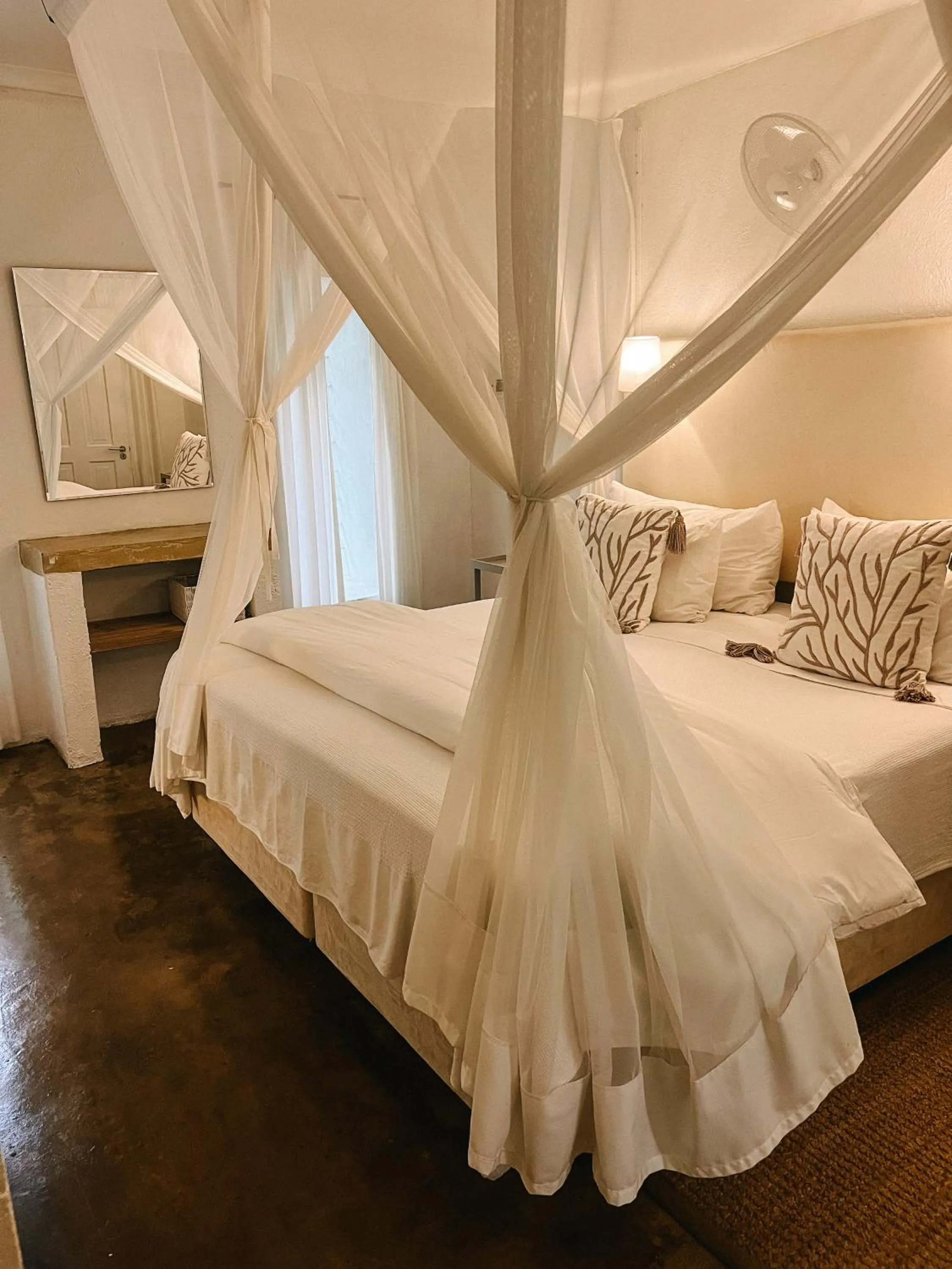 Bed in Ashbourne Country Escape Hazyview