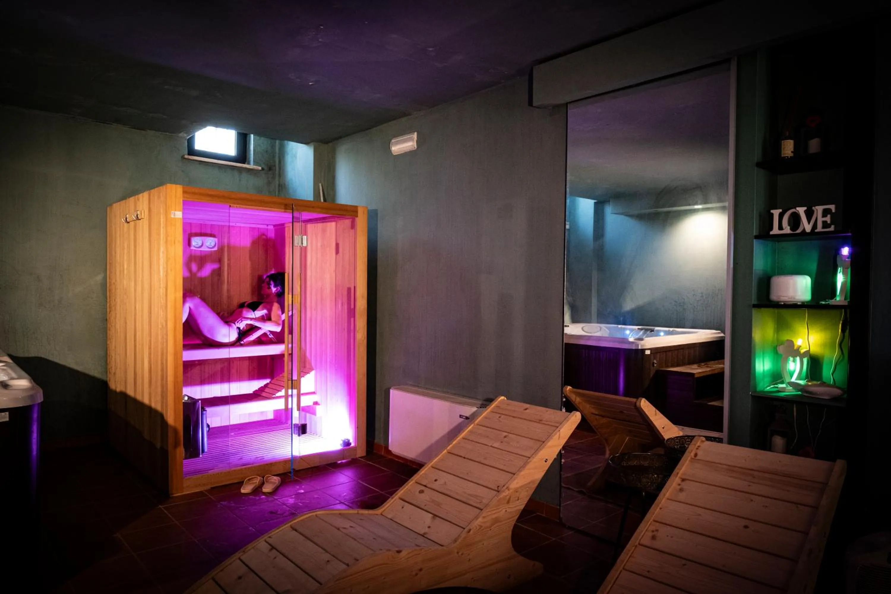 Spa and wellness centre/facilities in Casale Torre San Magno