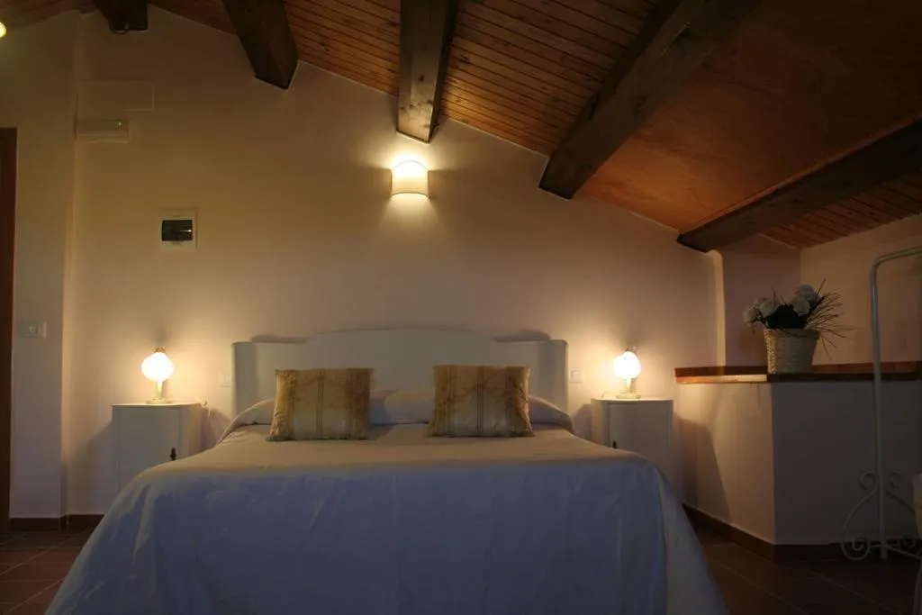 Bed in Casale Torre San Magno