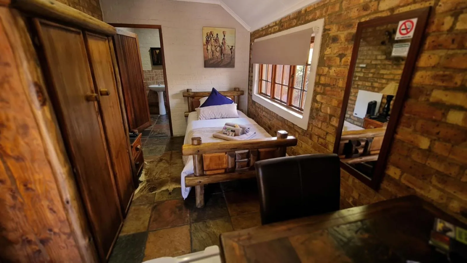 Bedroom, Bed in Klein Bosveld Guest House