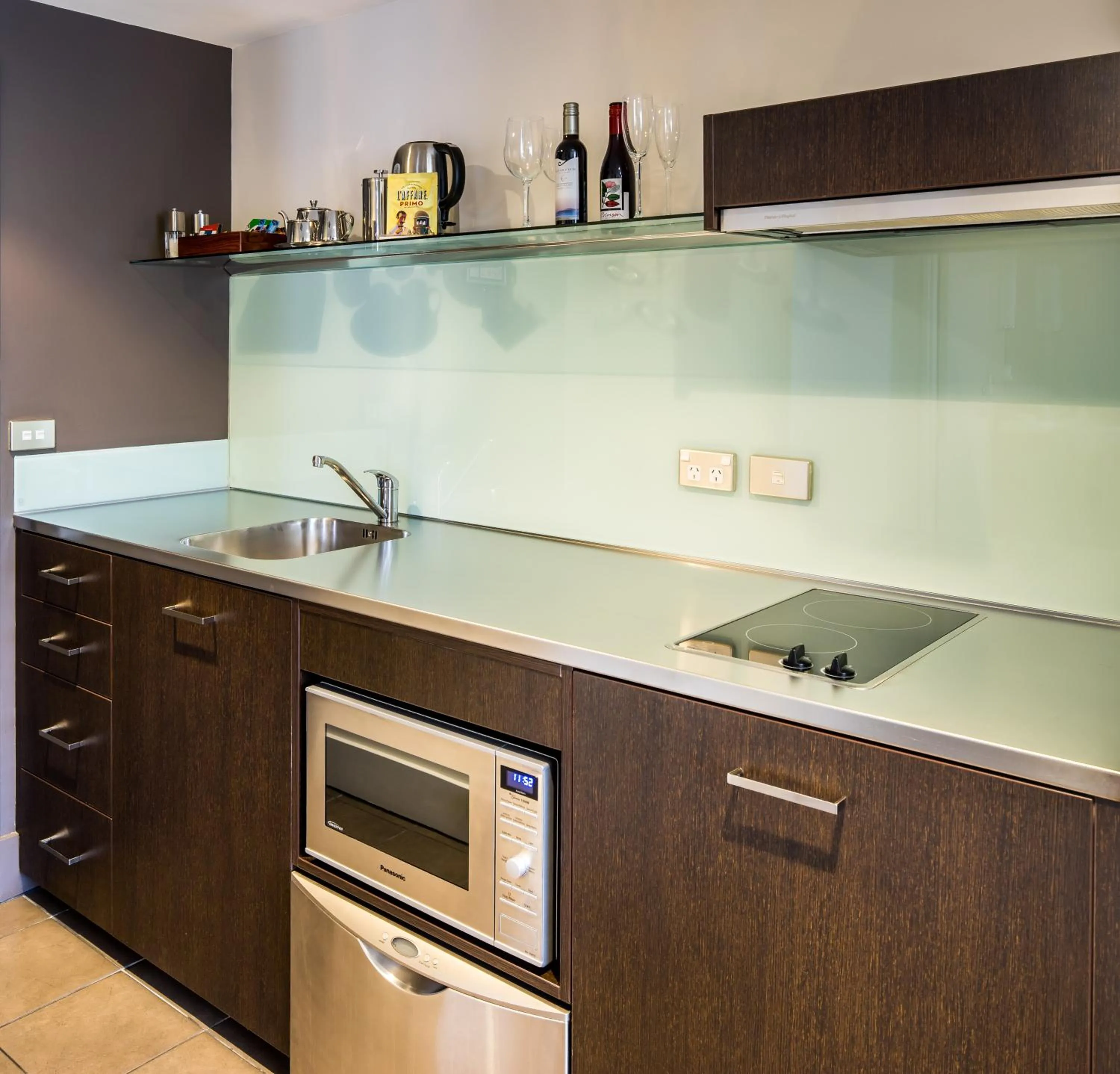 Kitchen or kitchenette in Bolton Hotel