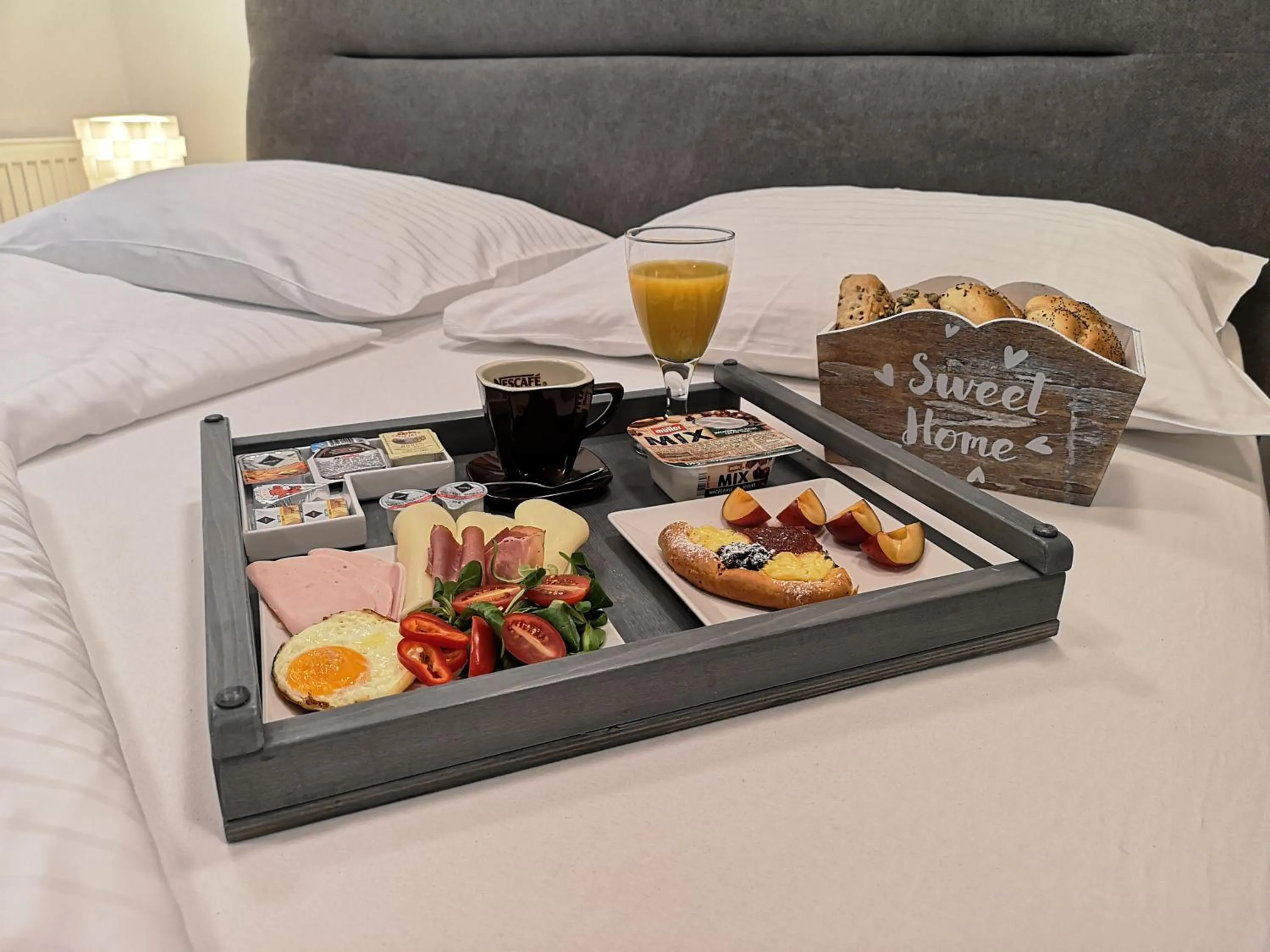 Food close-up, Bed in Apartmá SunGarden Liberec