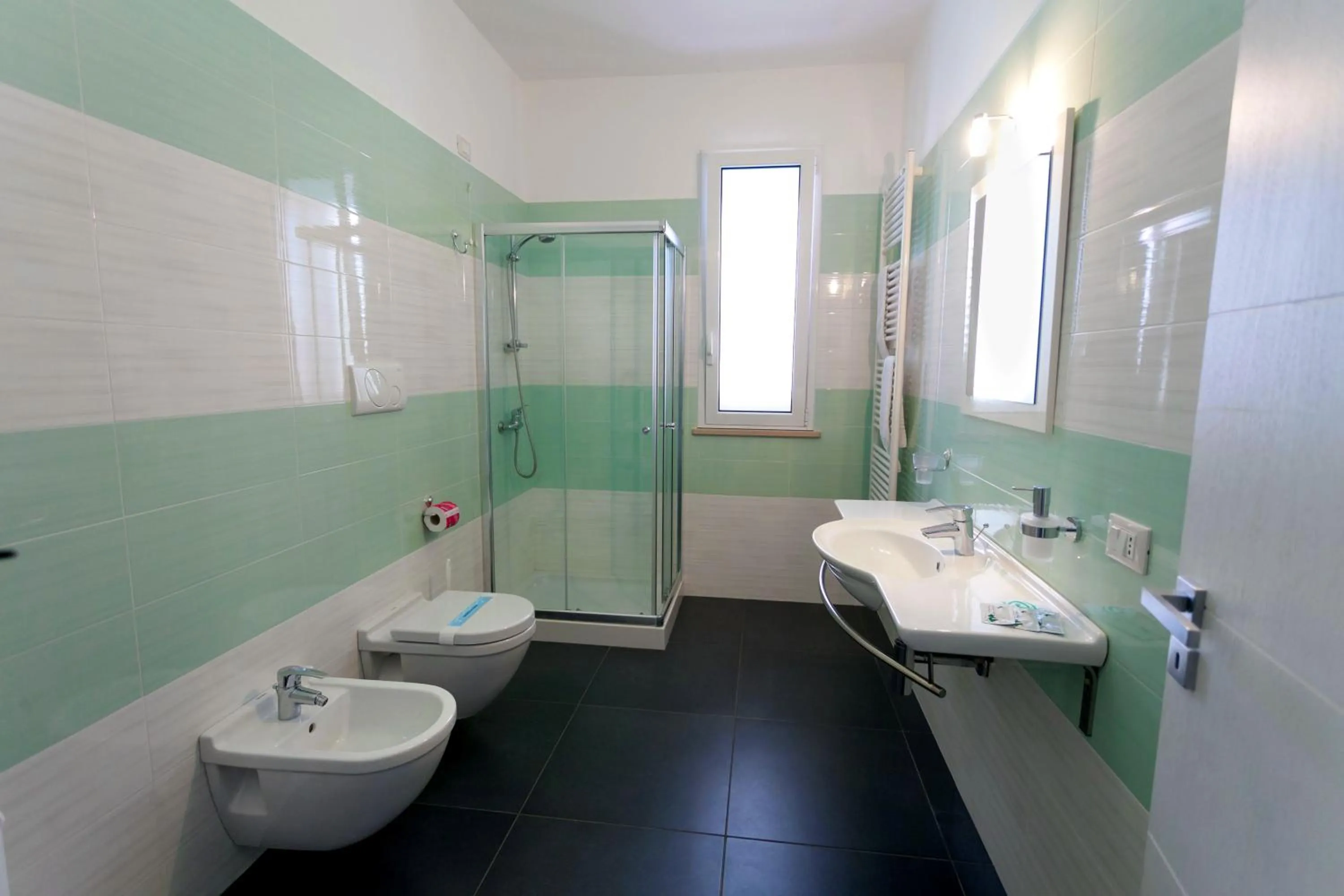 Bathroom in Le Murge Del Salento Hotel b&b Depandance