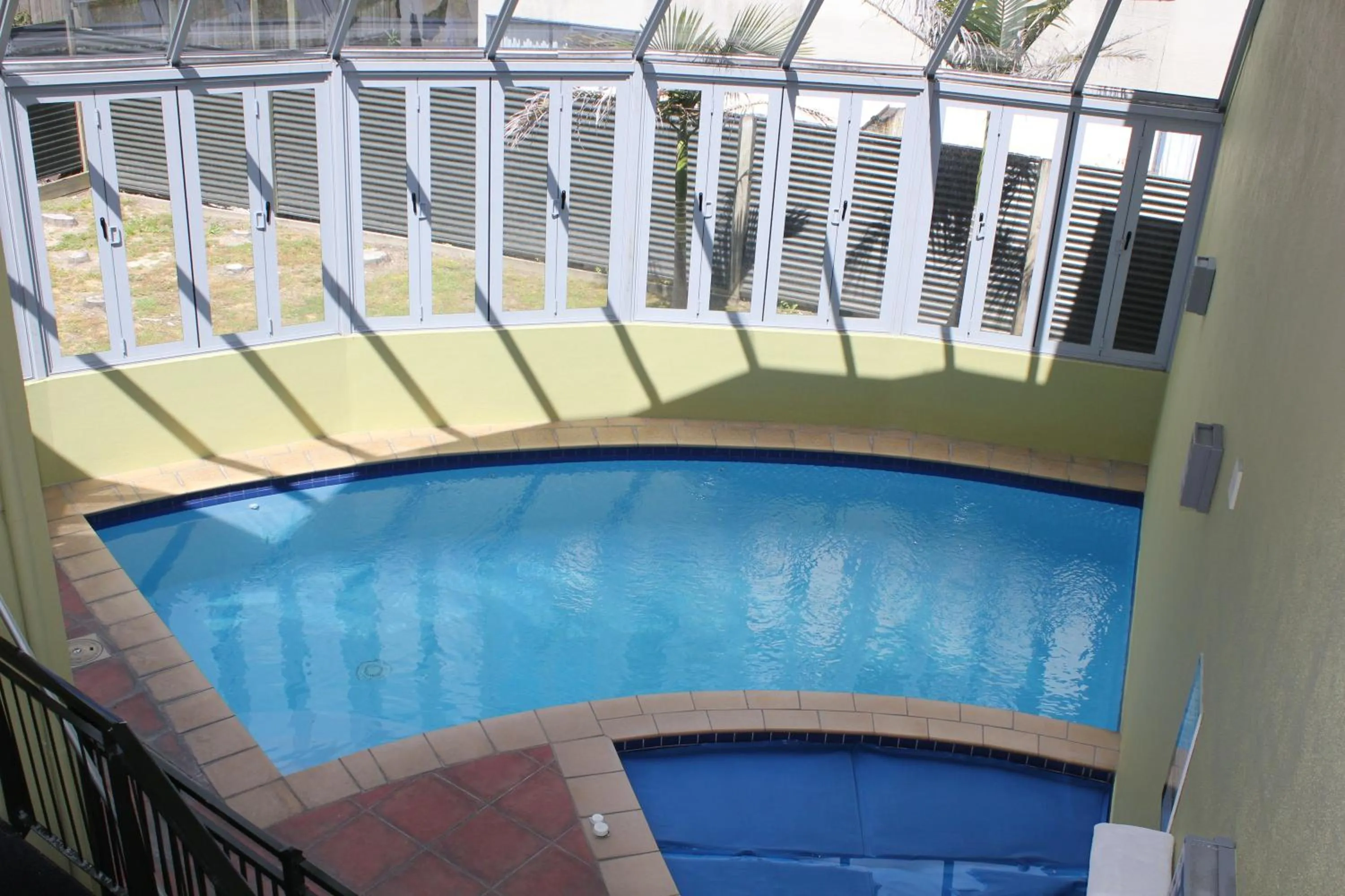 Hot Tub in Park View Motor Lodge