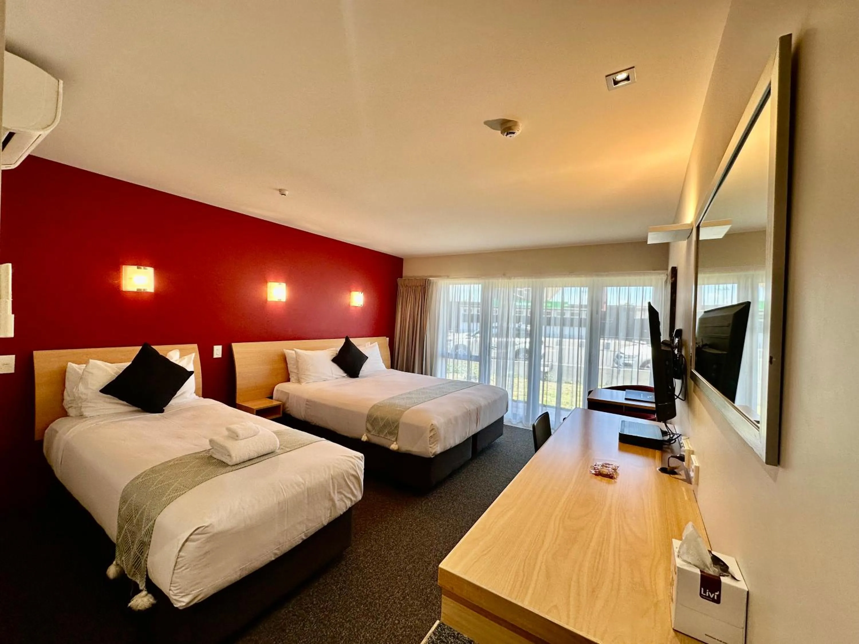 Bedroom, Bed in Park View Motor Lodge