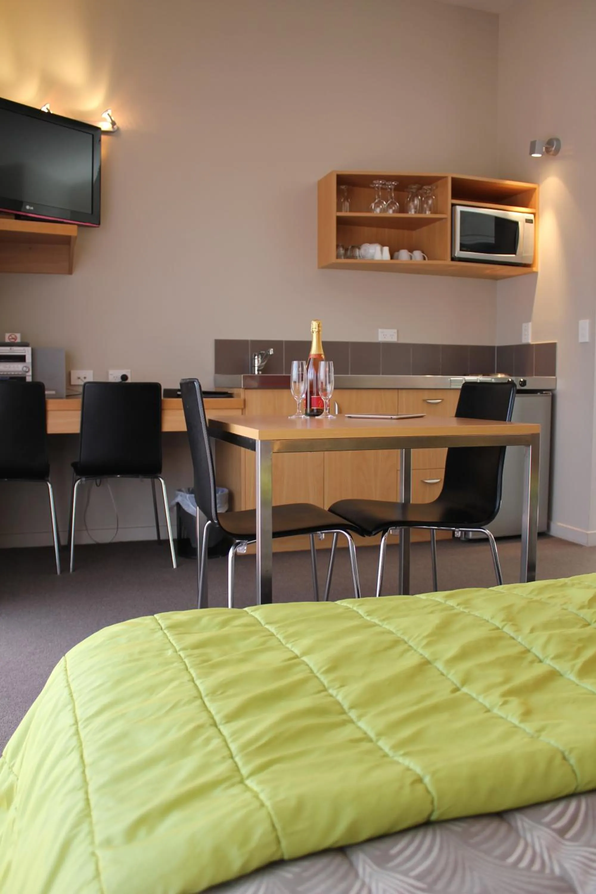 Coffee/tea facilities in Park View Motor Lodge