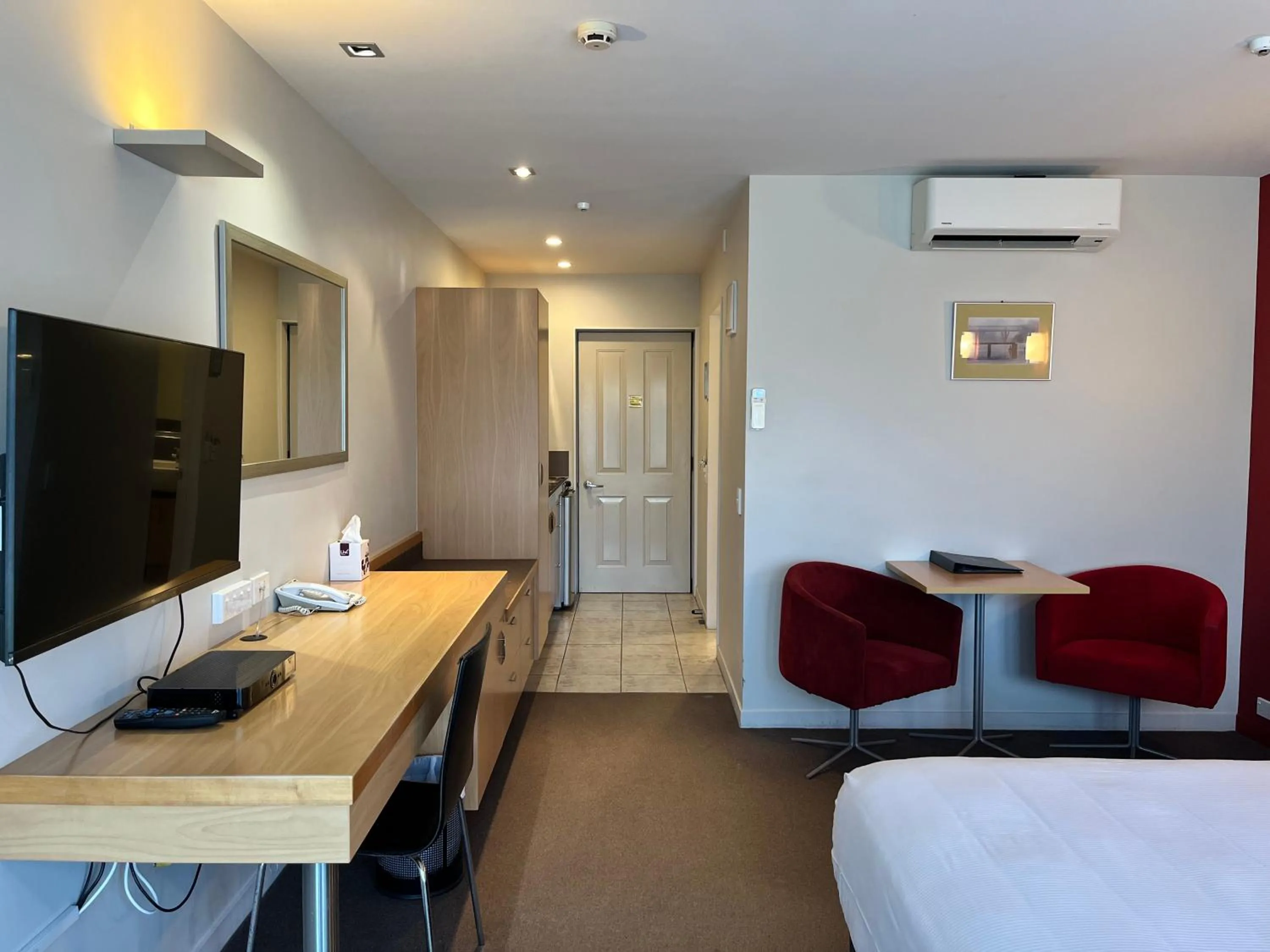 Bedroom, Bed in Park View Motor Lodge