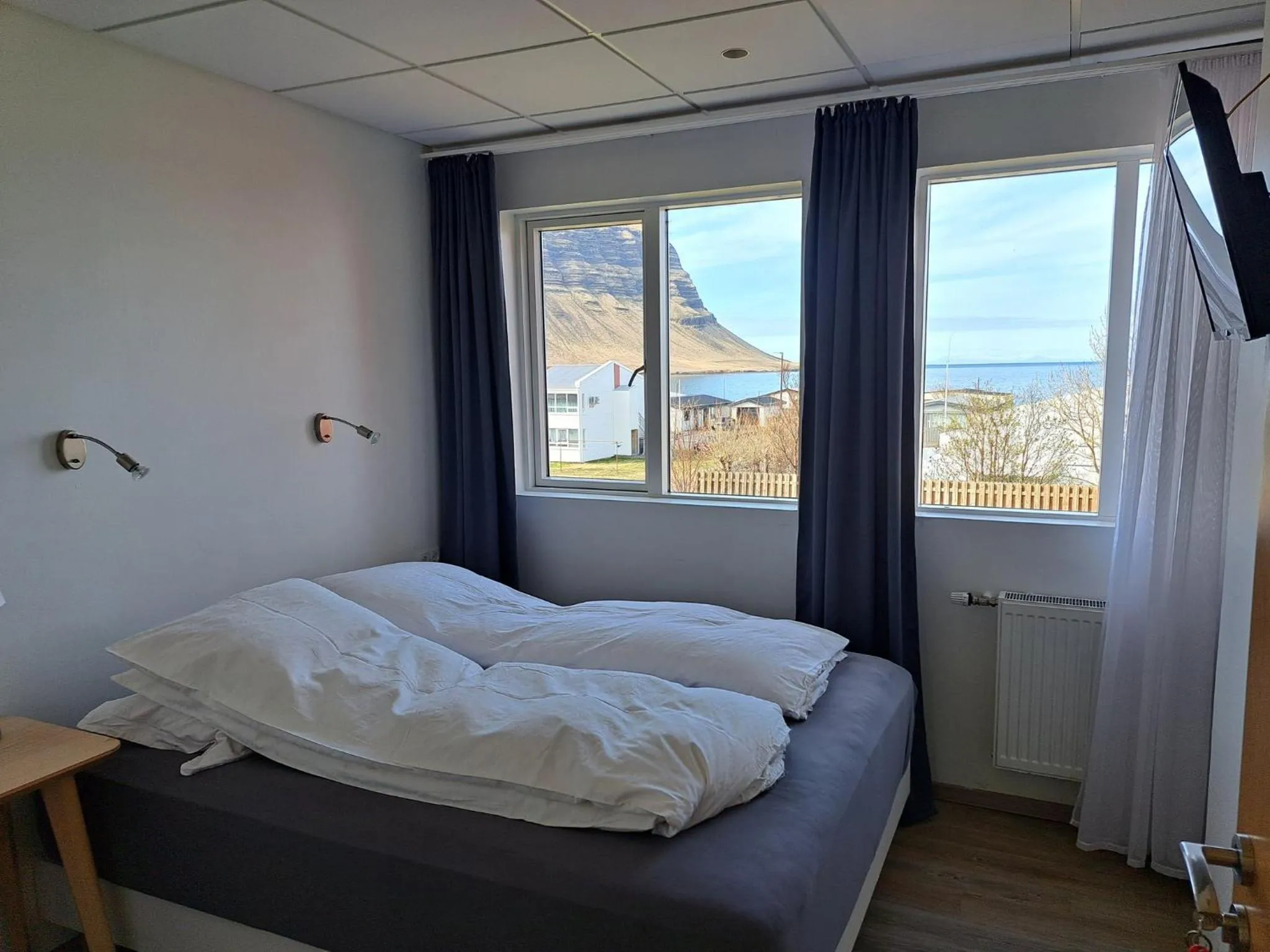Bedroom, Bed in The Old Post Office Guesthouse