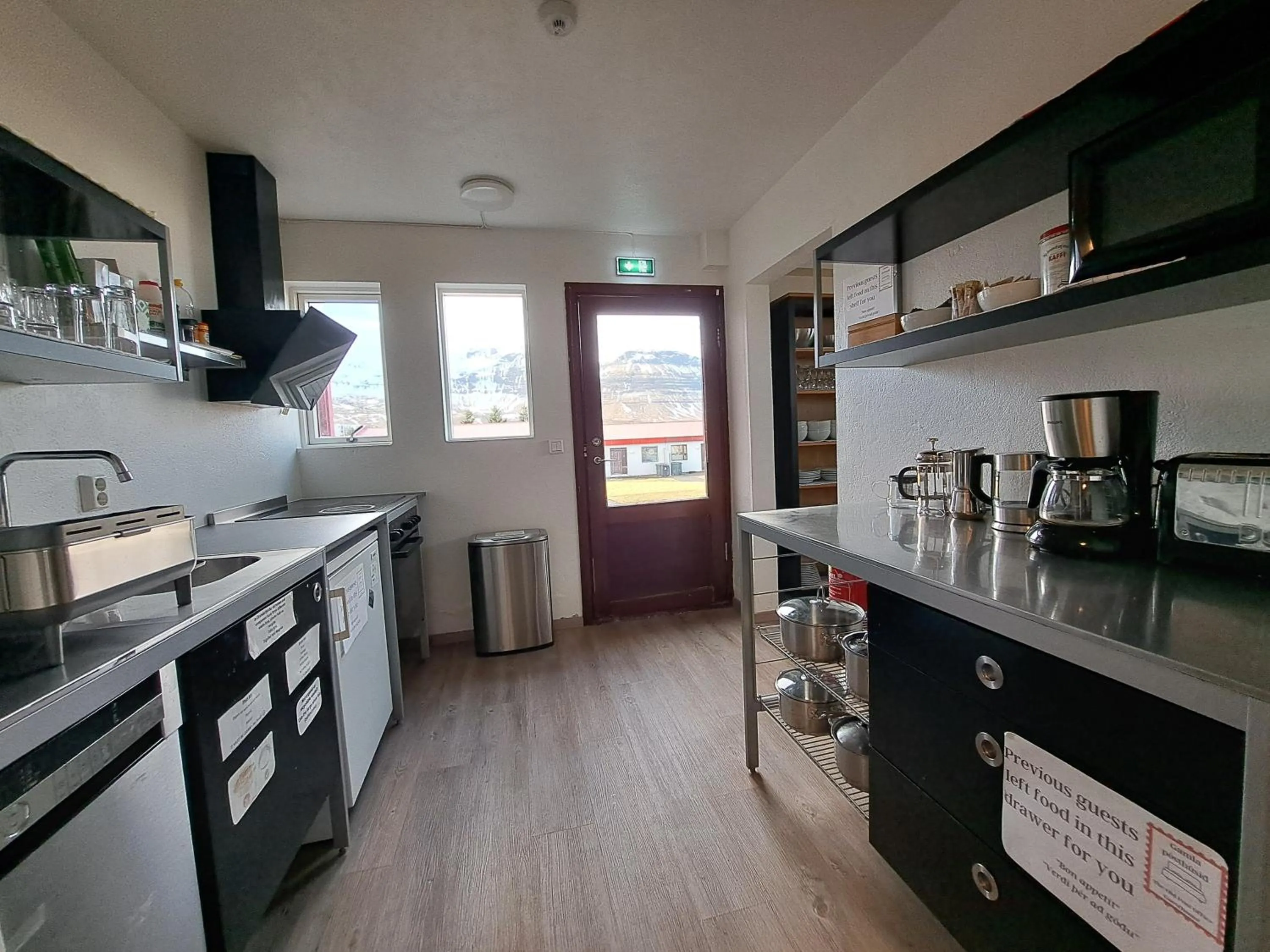 Communal kitchen in The Old Post Office Guesthouse