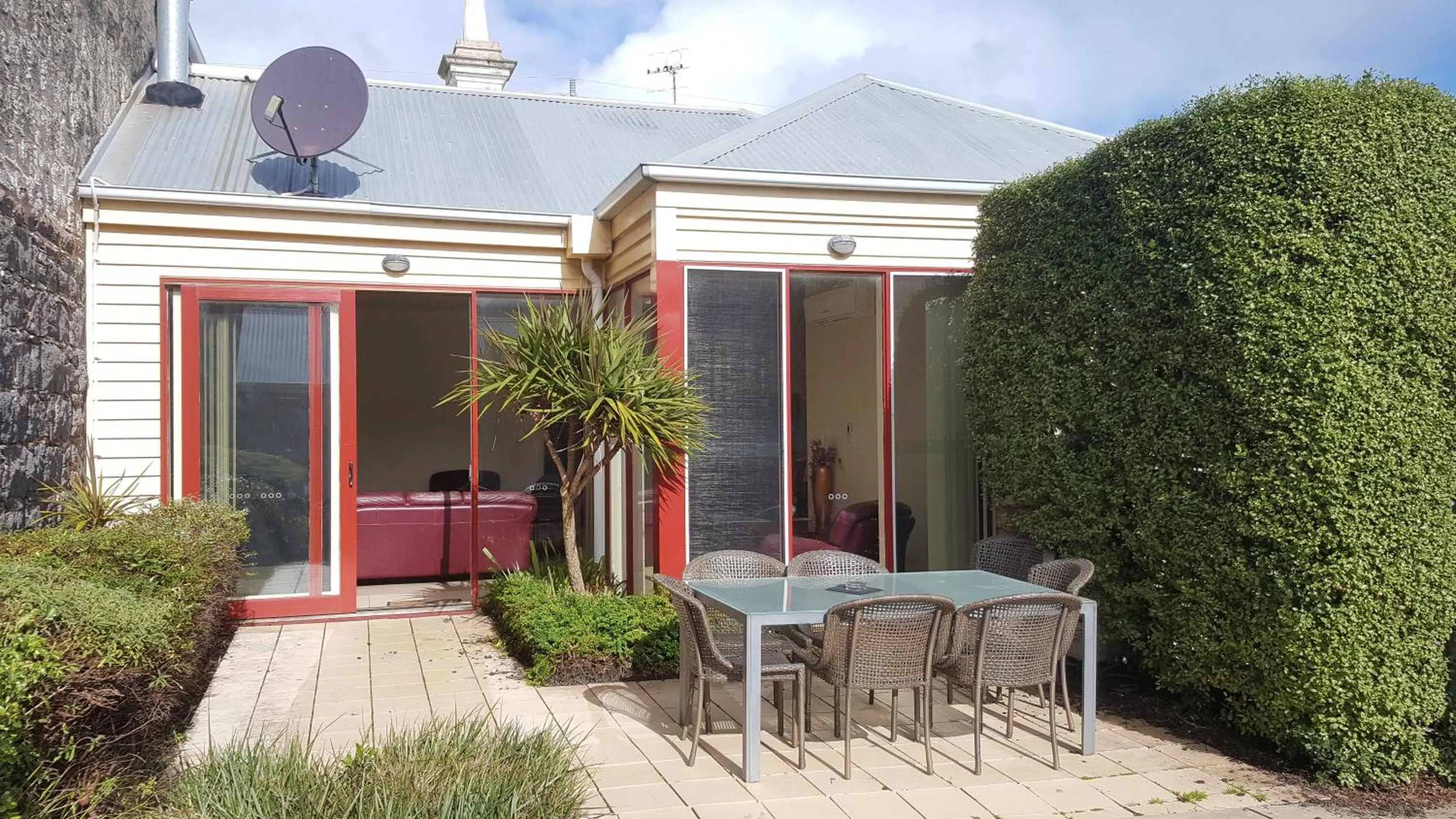 Patio in The Victoria Apartments