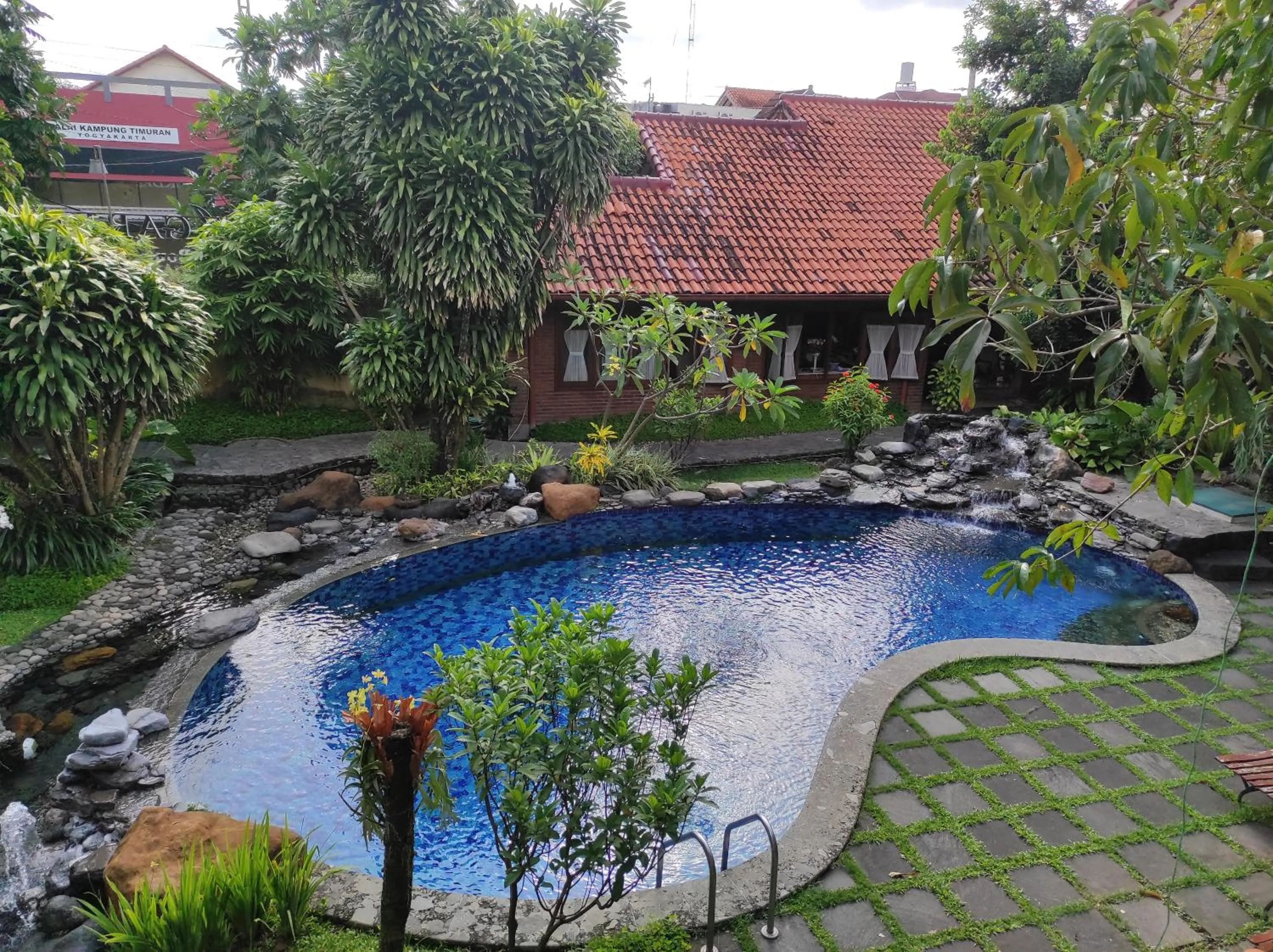 Swimming pool in Duta Boutique Villa