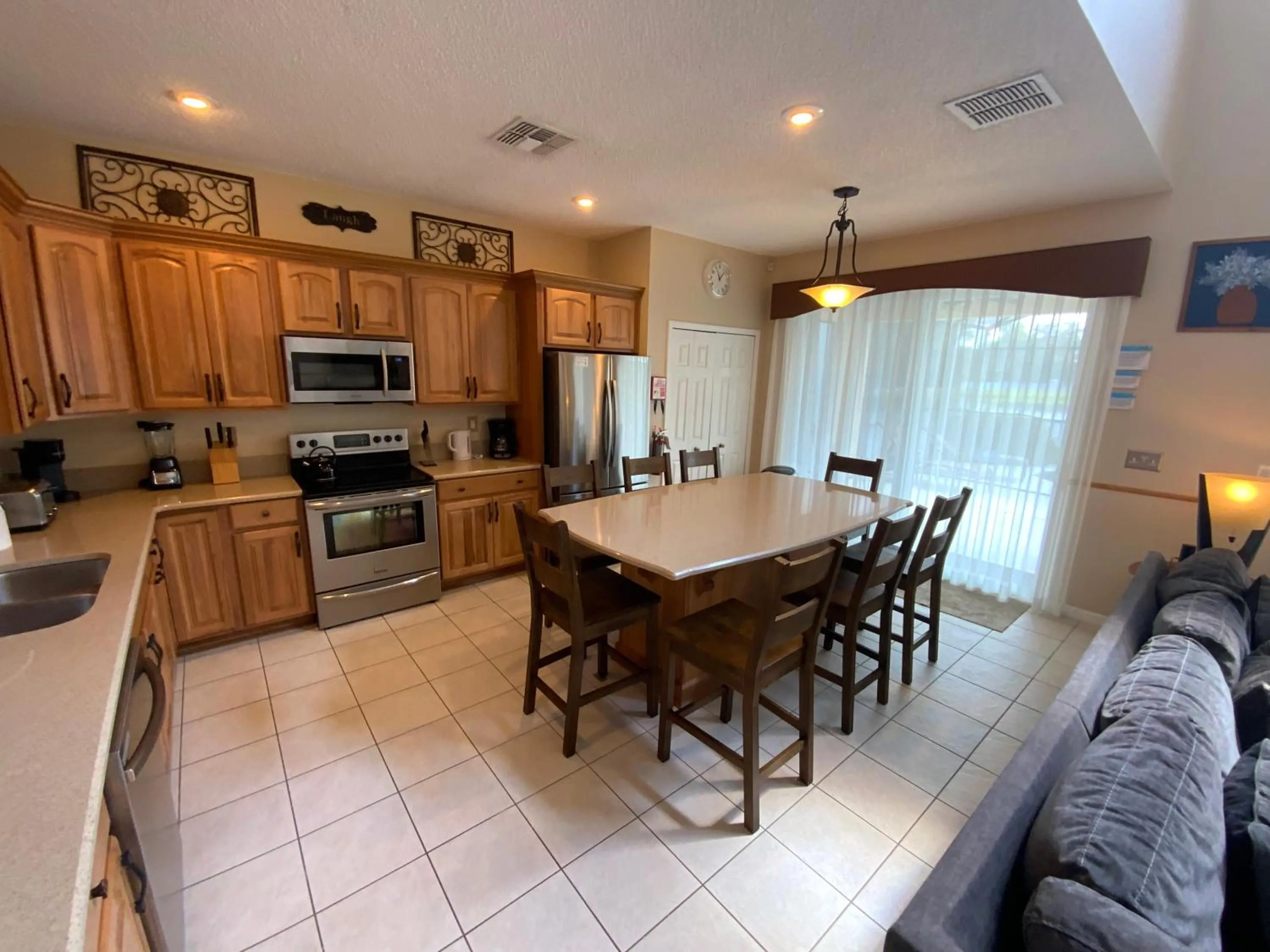 Kitchen or kitchenette in Seasons Villa 6 bedrooms, 4 masters and water view
