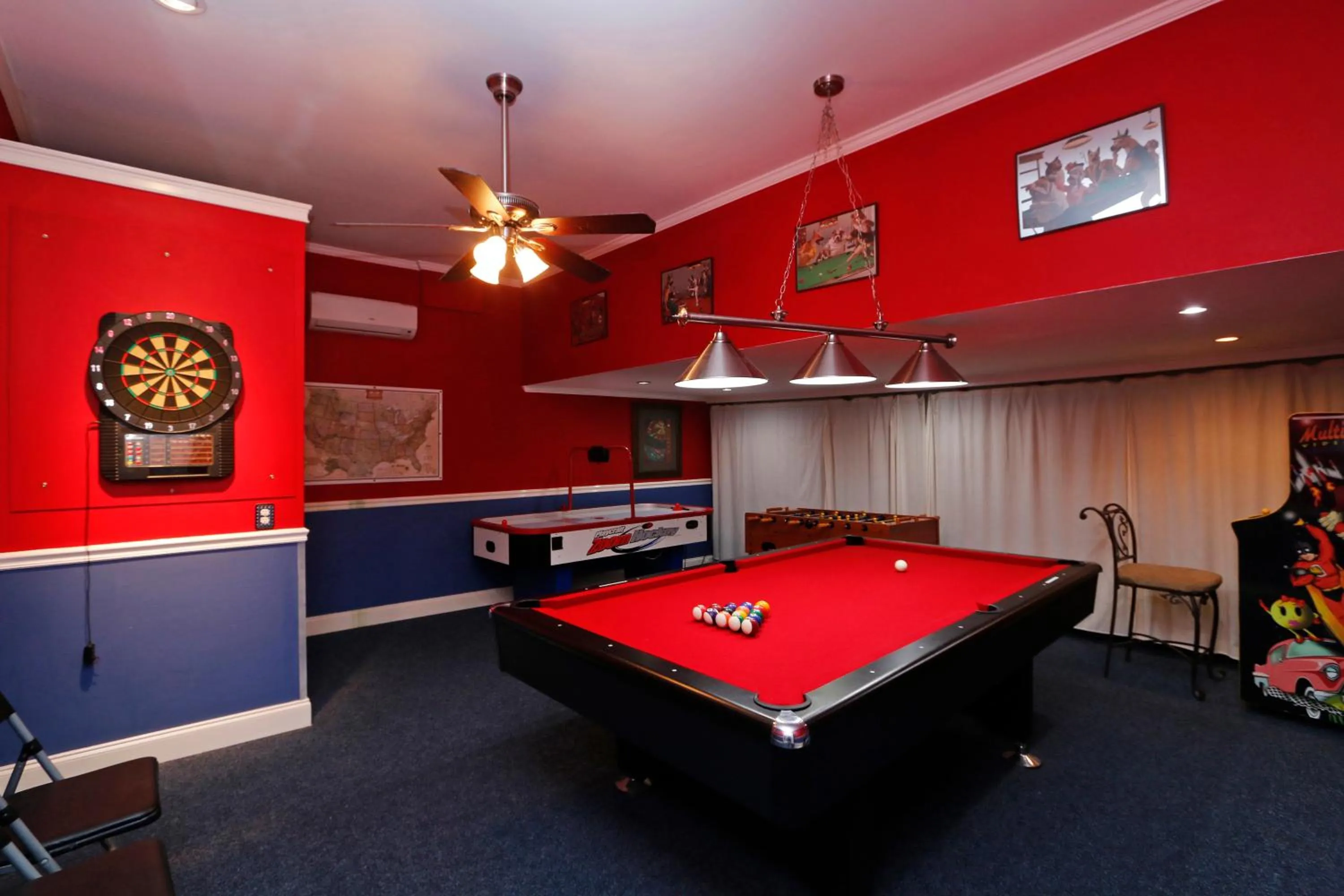 Billiard in Seasons Villa 6 bedrooms, 4 masters and water view