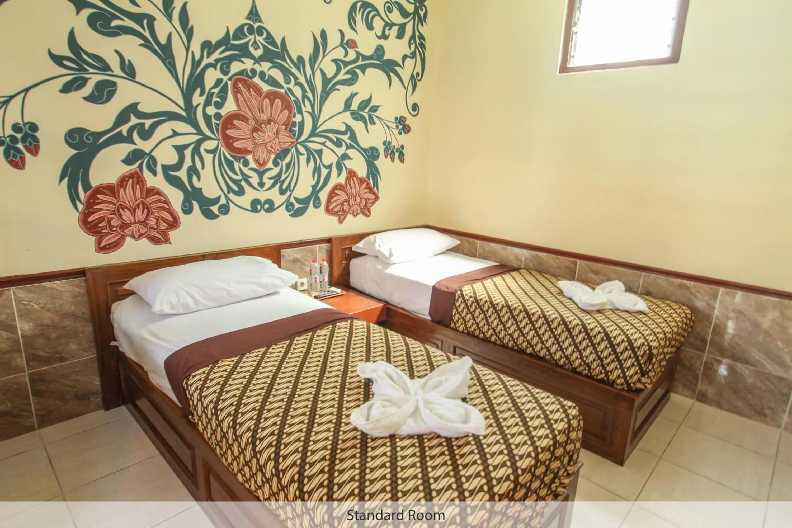 View (from property/room), Bed in Delta Homestay