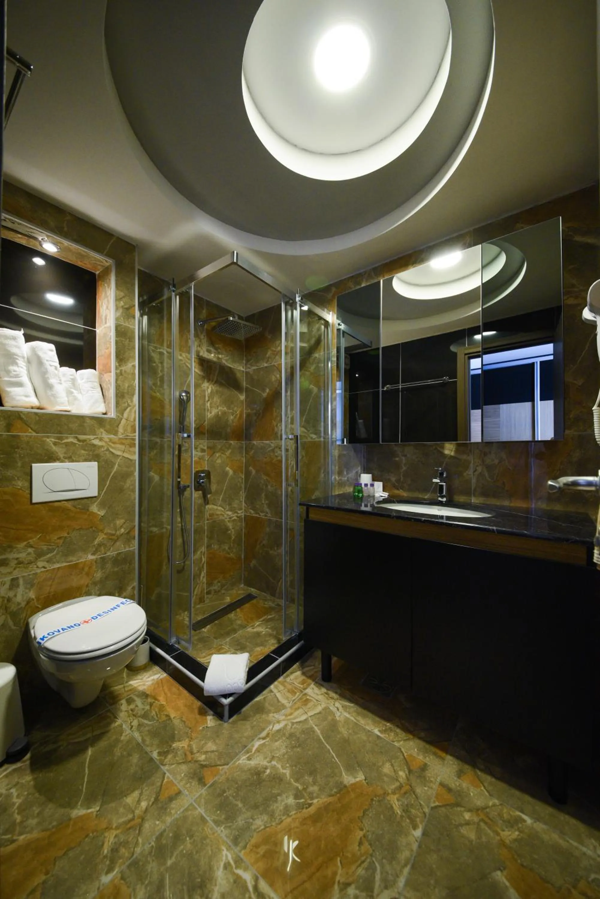 Bathroom in Hotel Kraljevi Čardaci