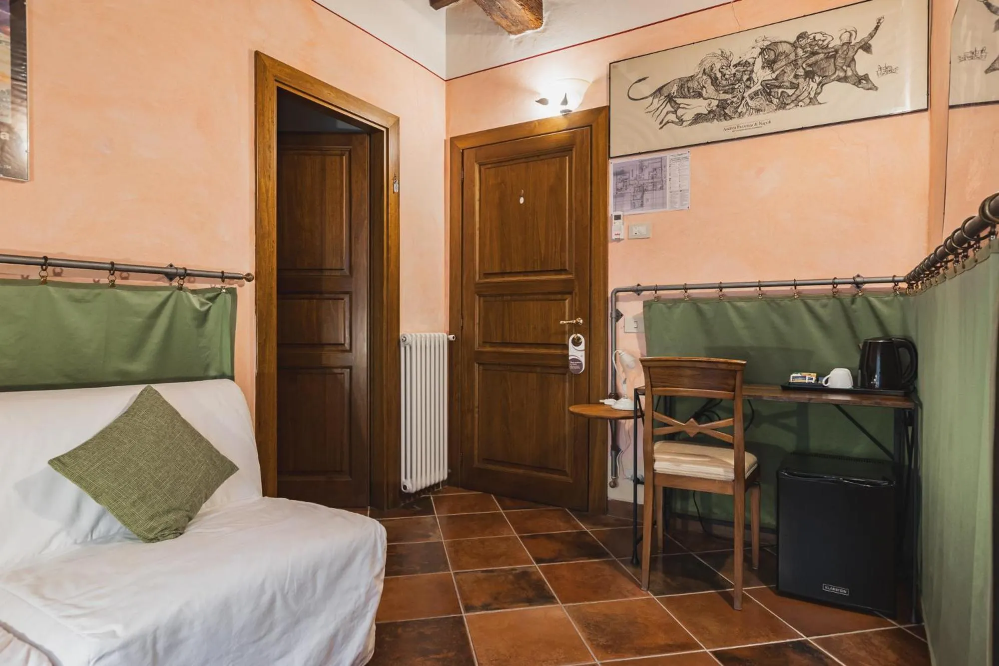 Photo of the whole room, Bed in Meublè Evoè