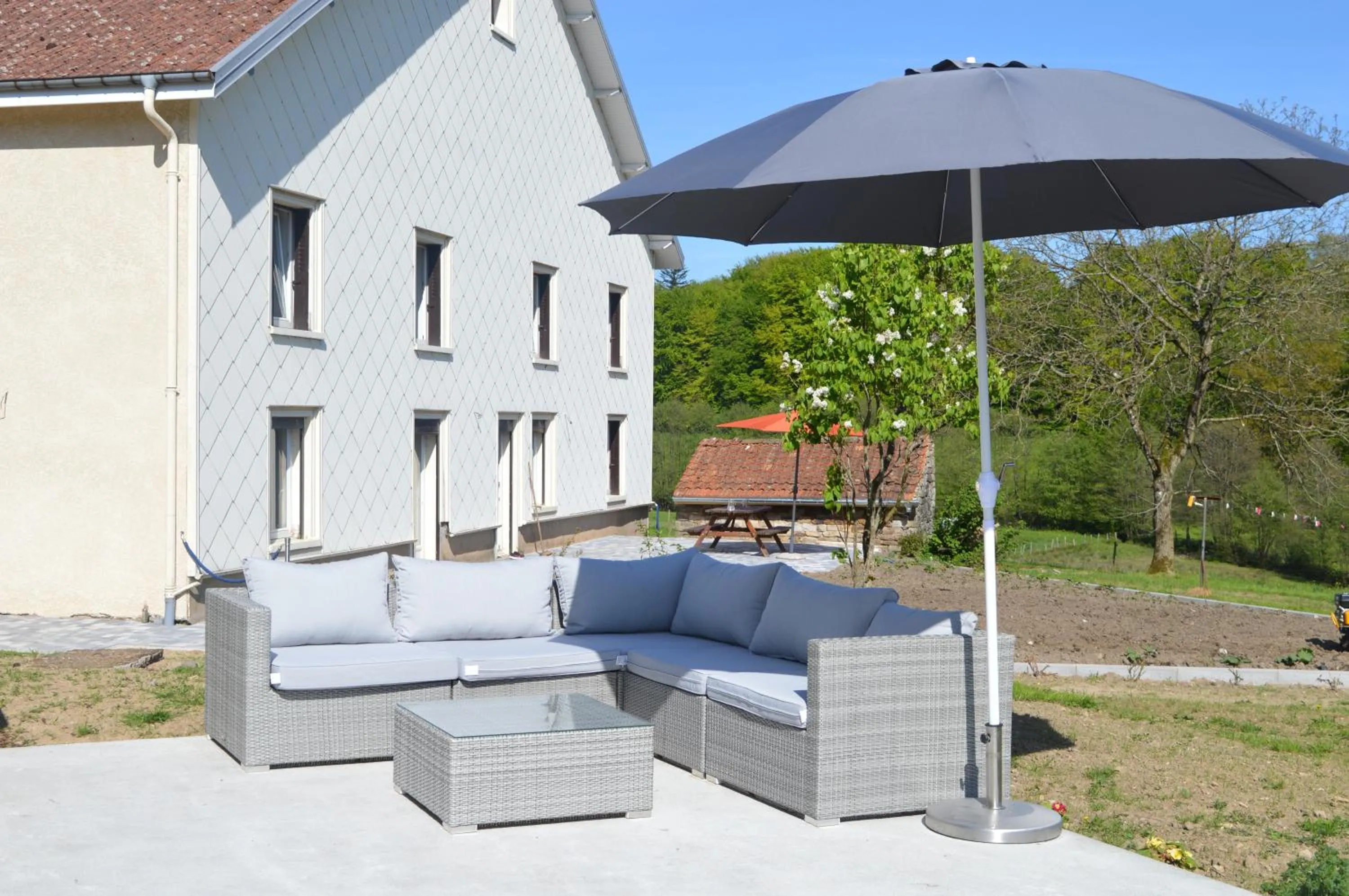 Balcony/Terrace in Chambres et table d'hôtes La Trottelée