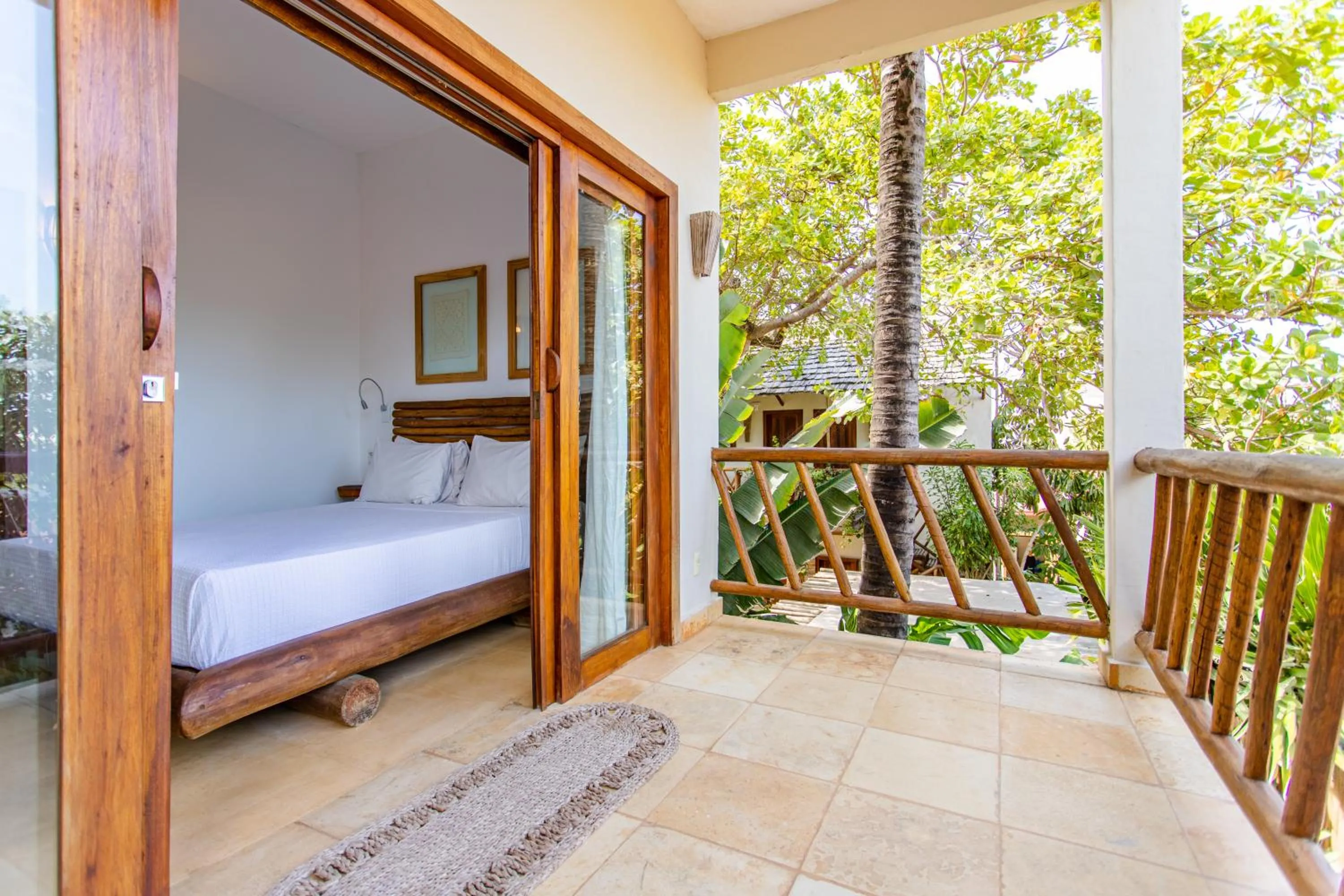 Spring, Bed in CasaLô Hotel