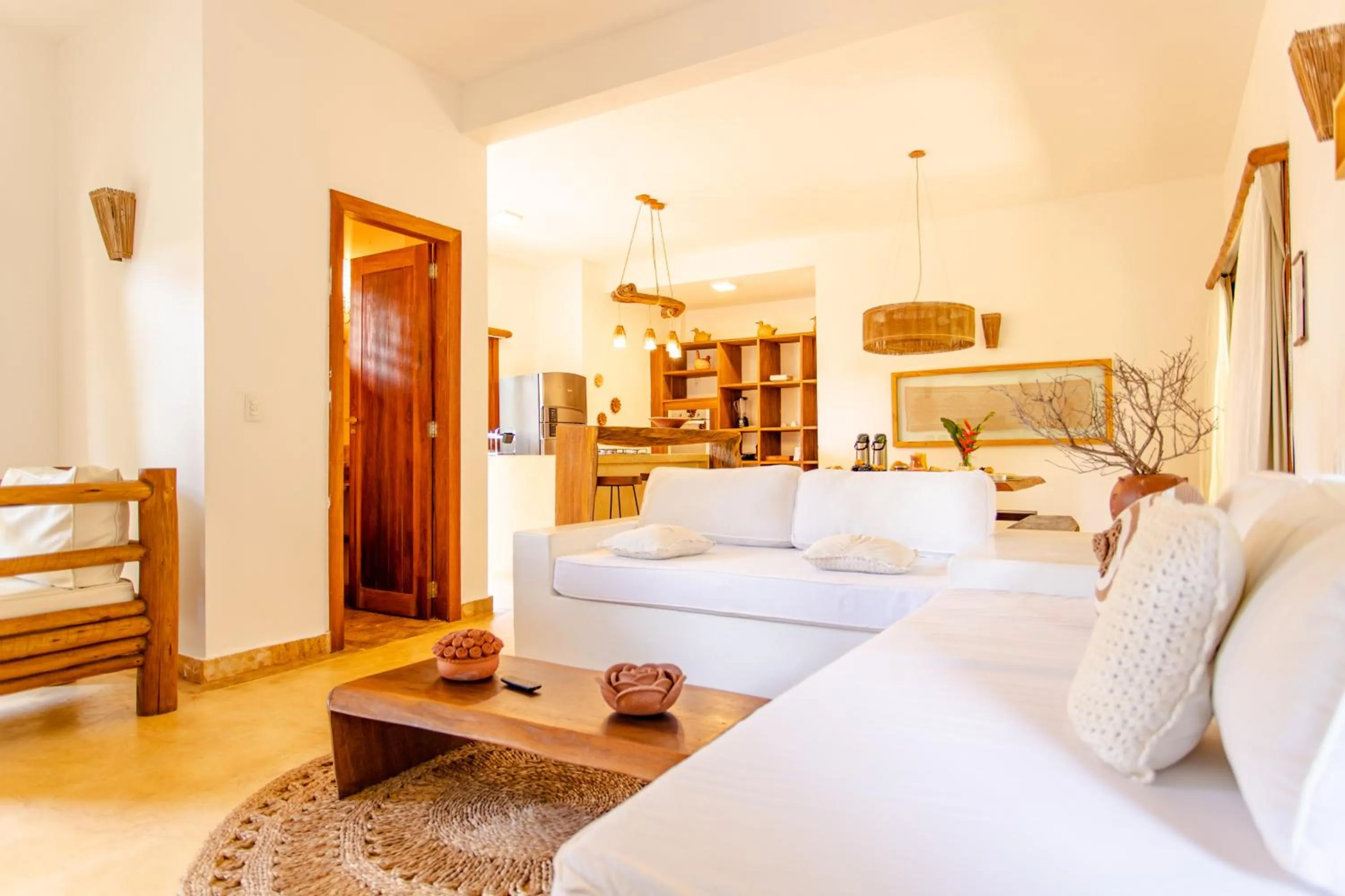 Living room, Bed in CasaLô Hotel