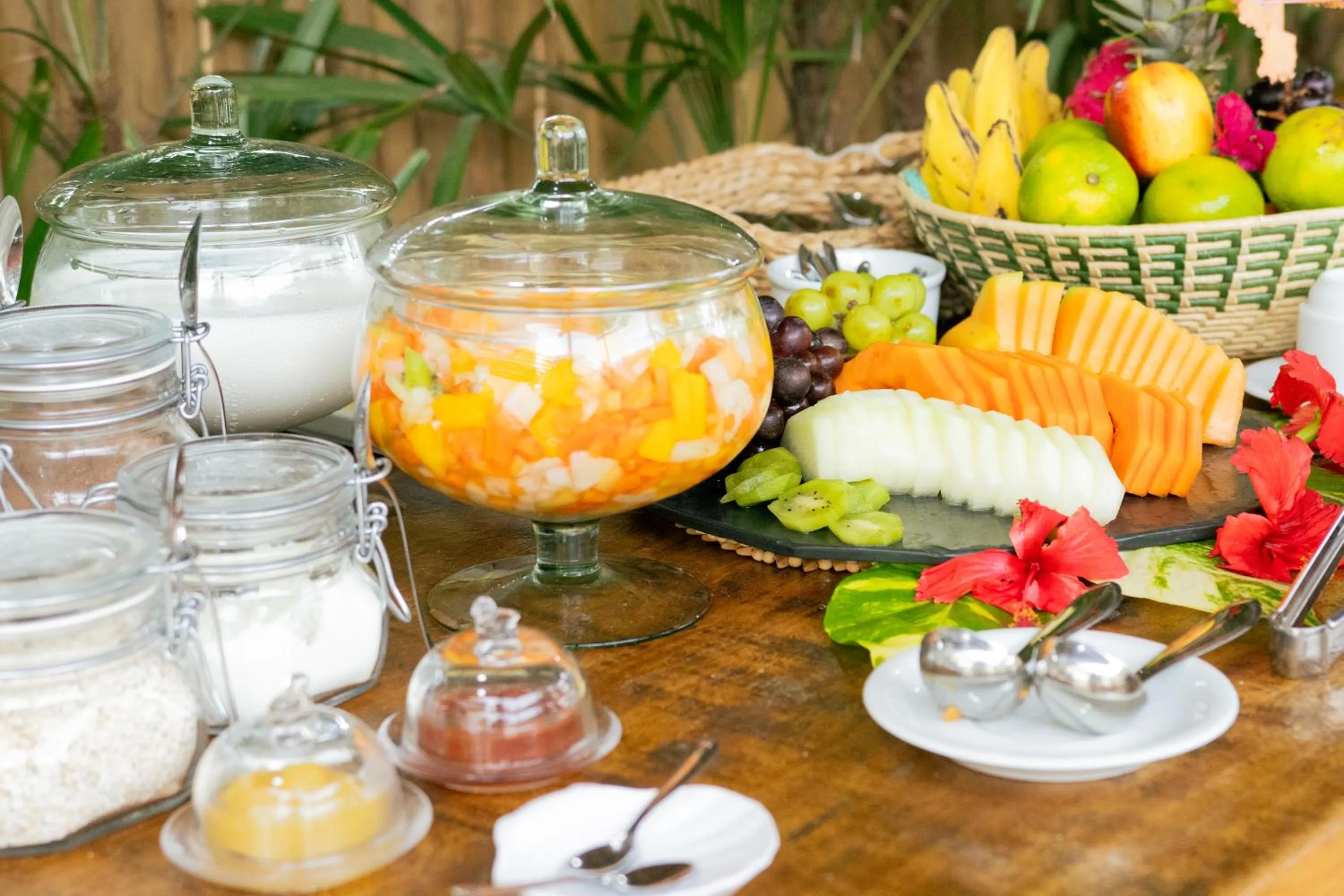 Food and drinks in CasaLô Hotel