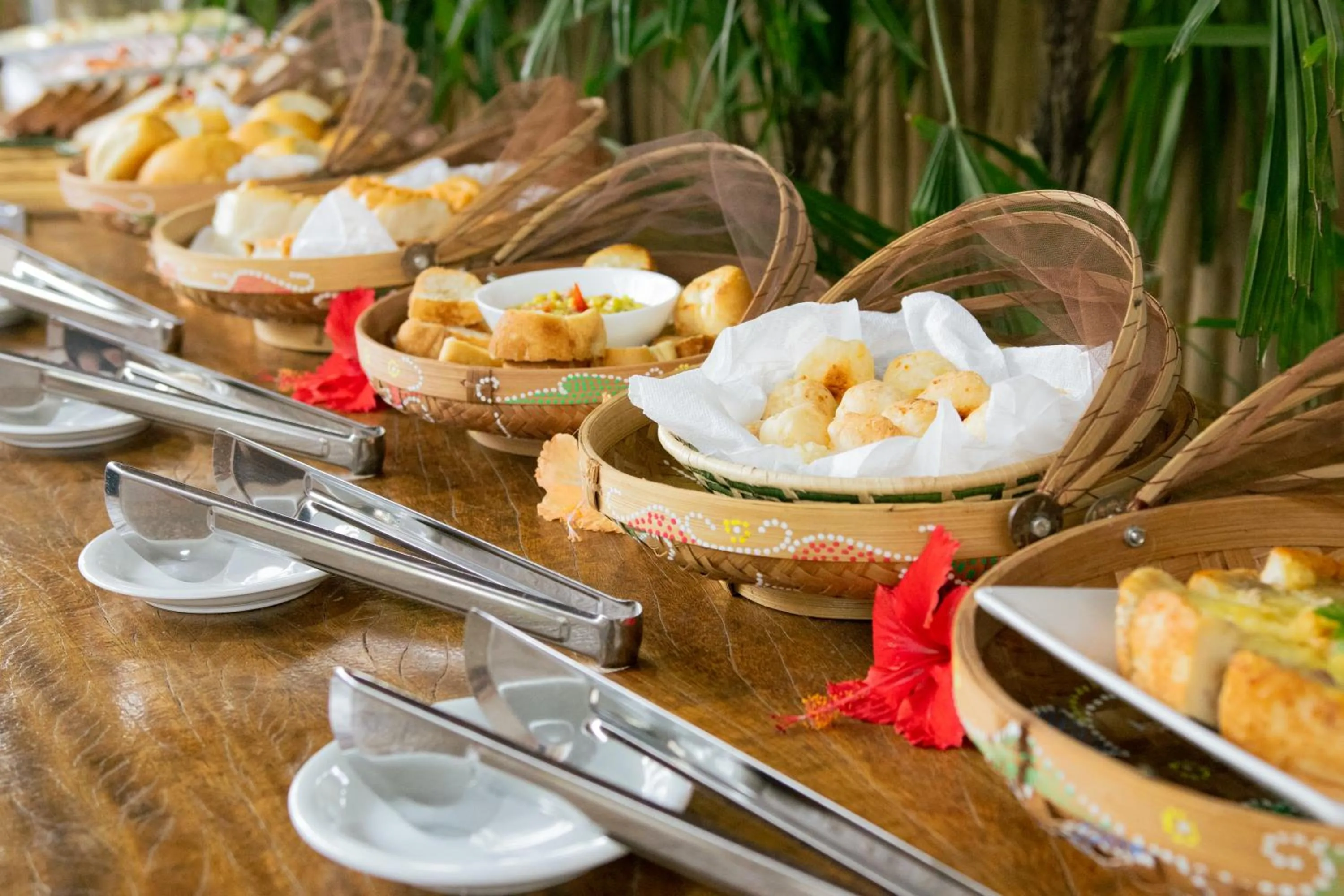 Food and drinks in CasaLô Hotel