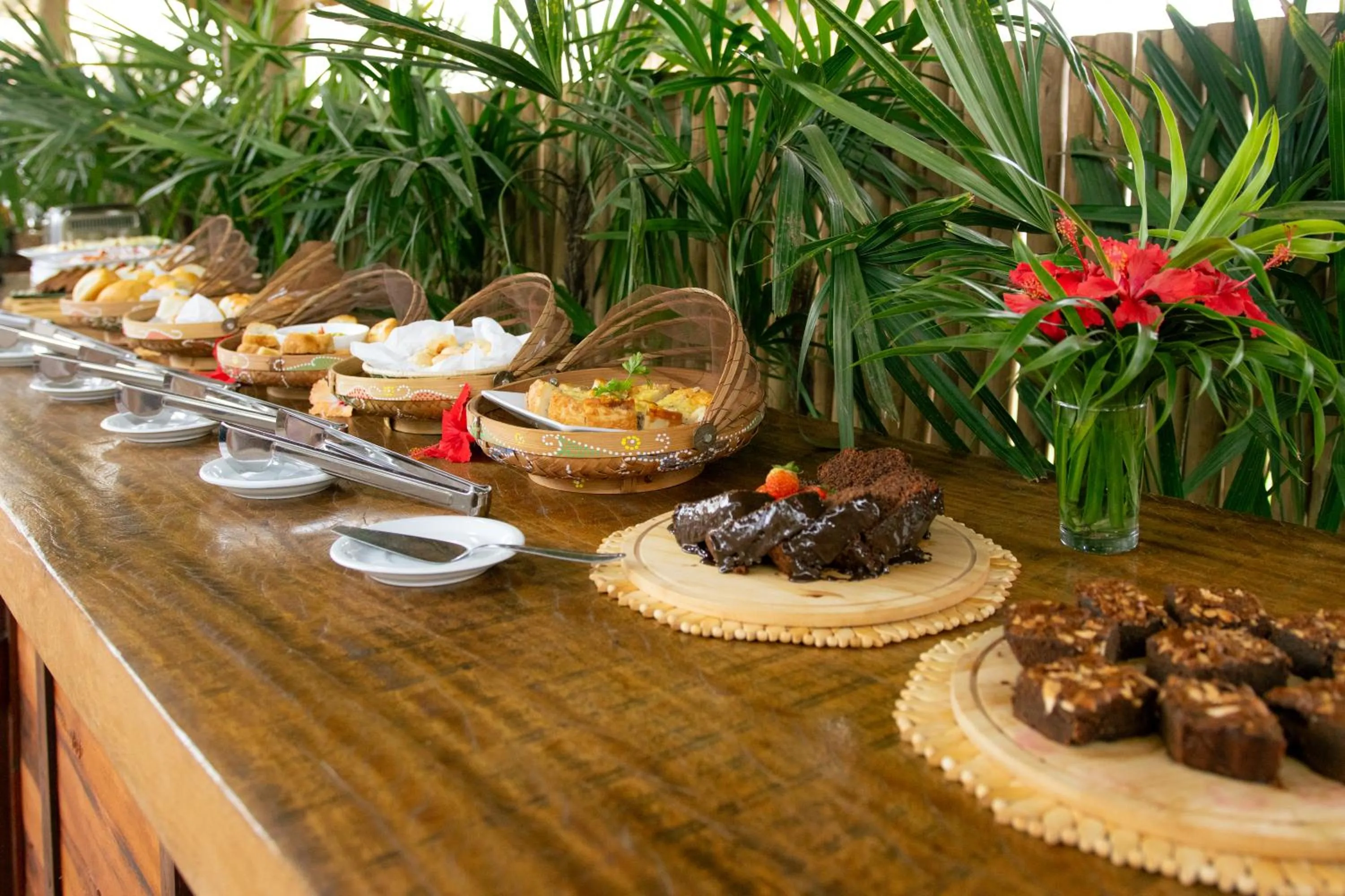 Food and drinks in CasaLô Hotel