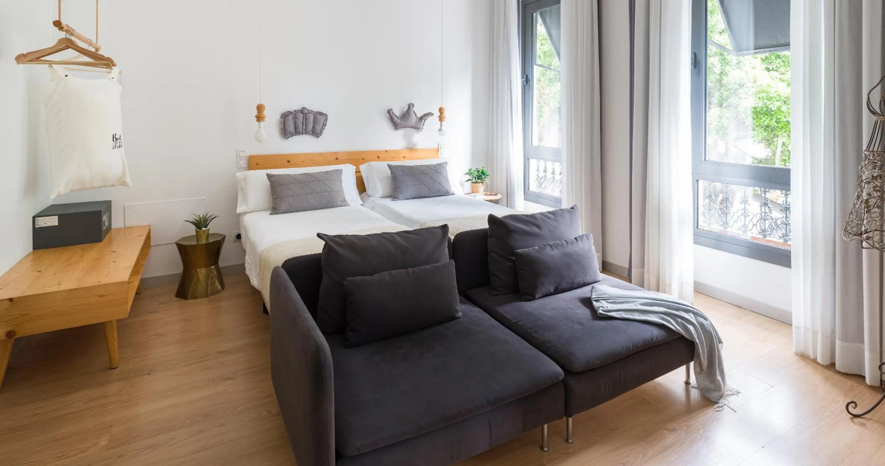 Bed in Hotel Catalina