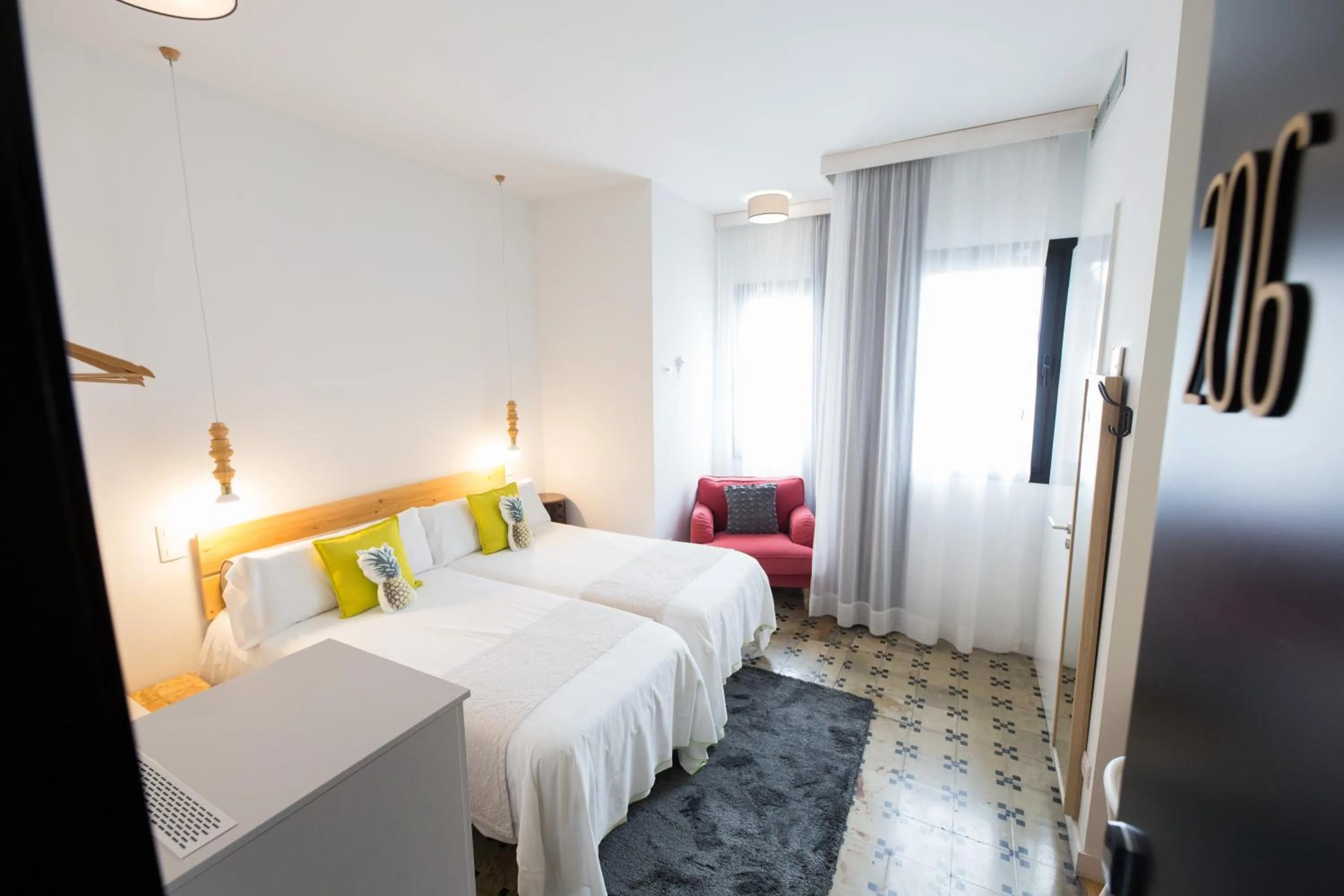 Bed in Hotel Catalina