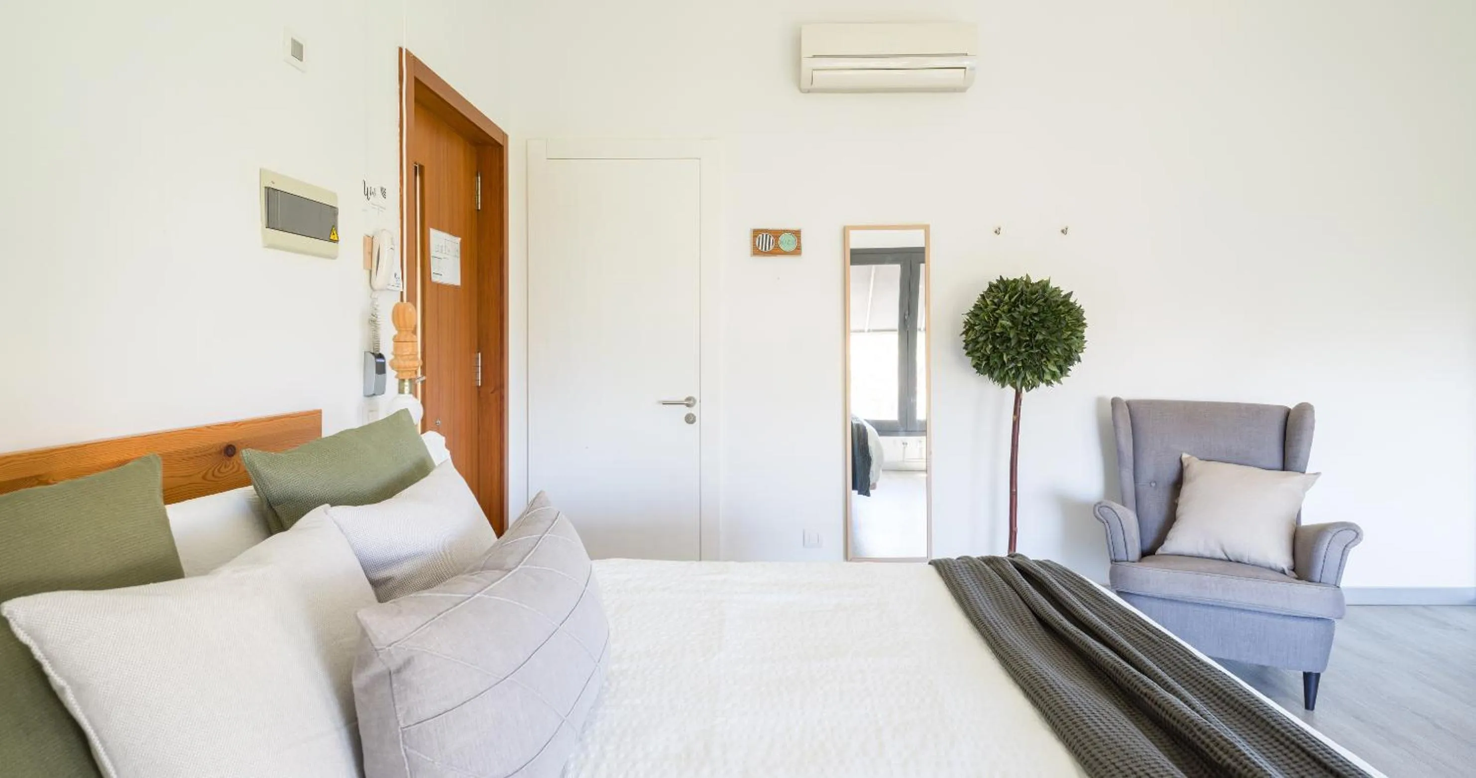 Bedroom, Bed in Hotel Catalina