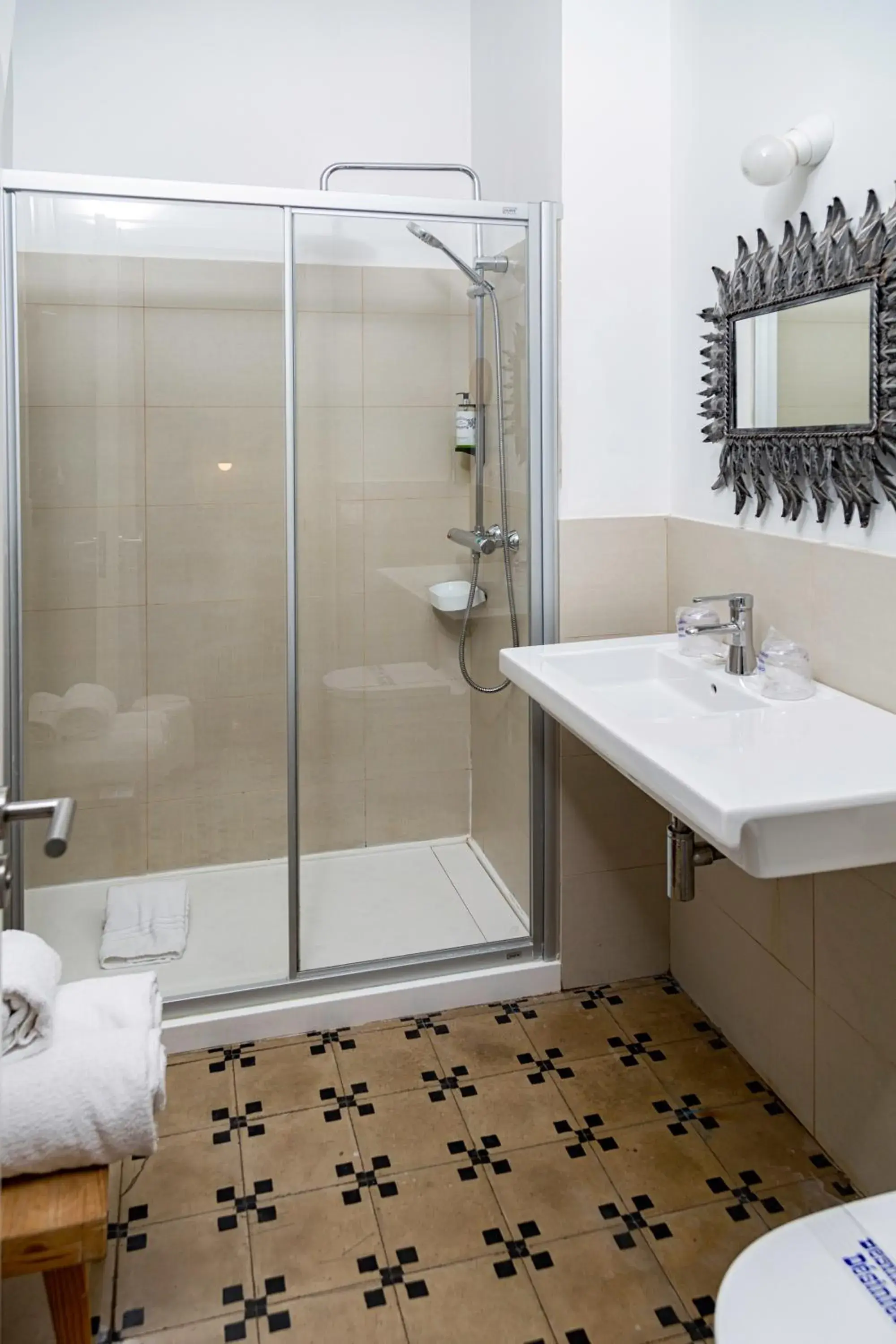 Double Room in Hotel Catalina Double Room in Hotel Catalina