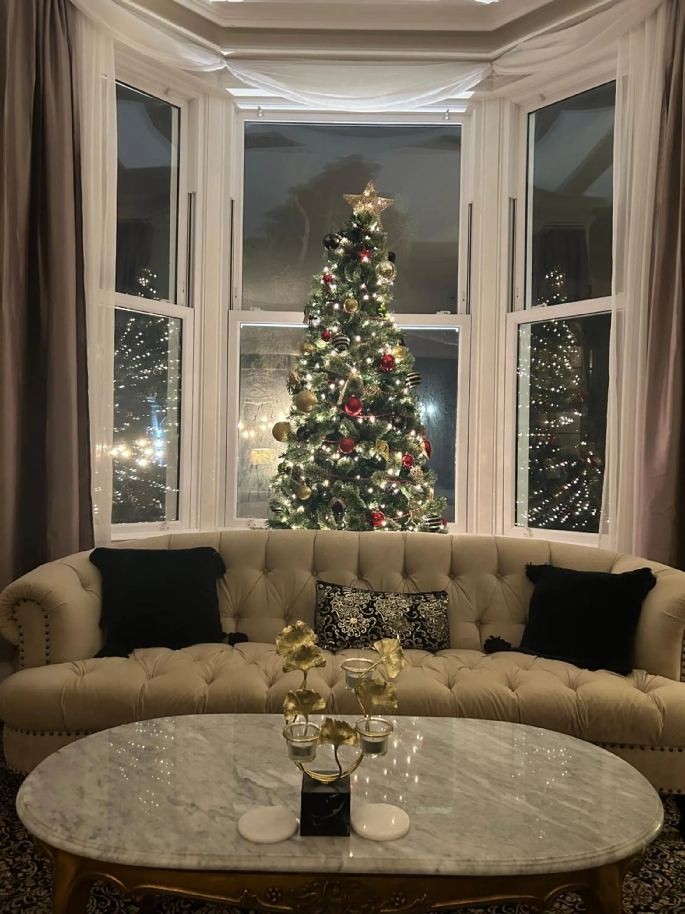 Night in Lansdowne House with Private Car Park