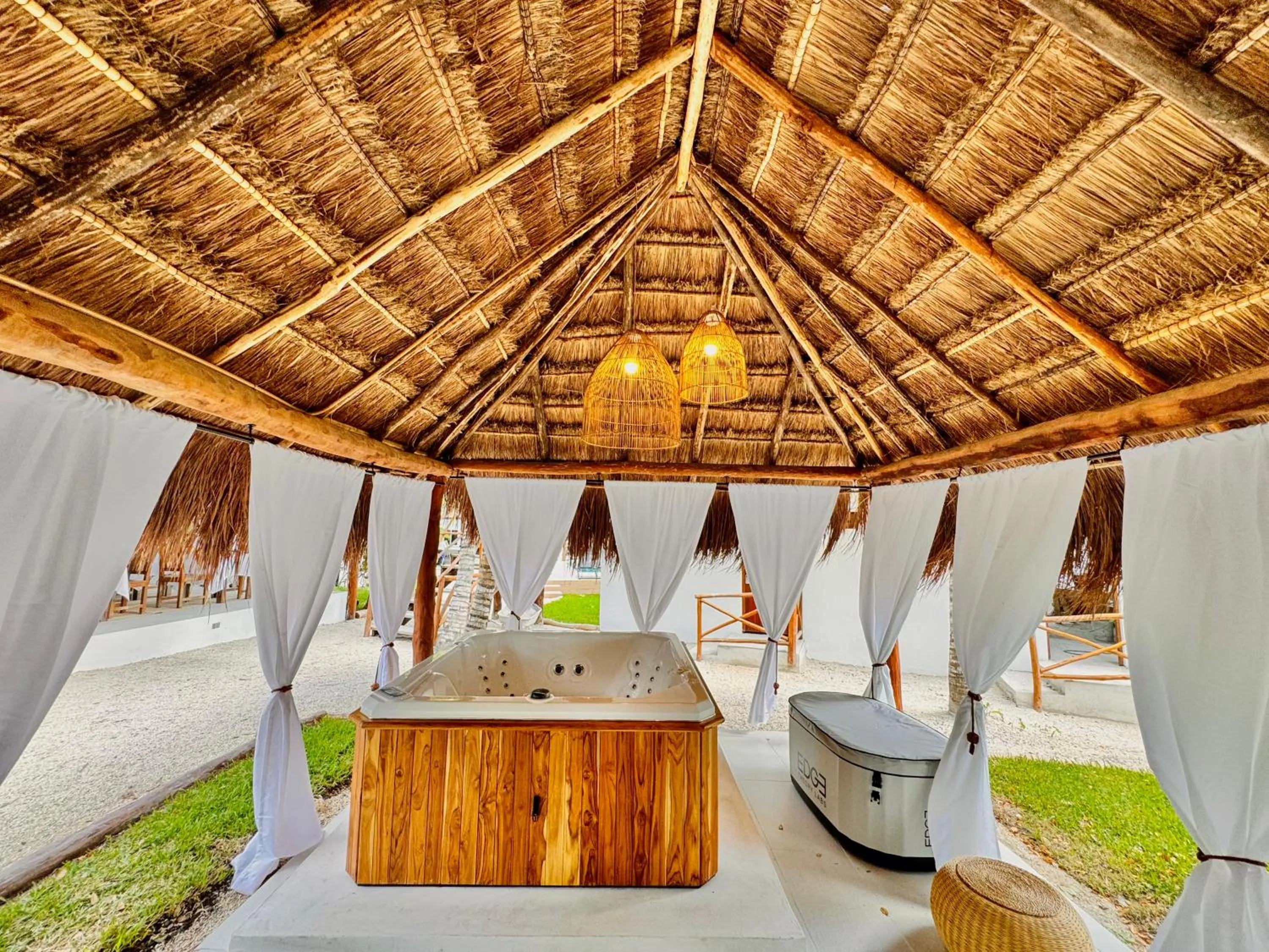 Hot Tub in Azulea Bacalar Hotel & Spa - Lagoon Front