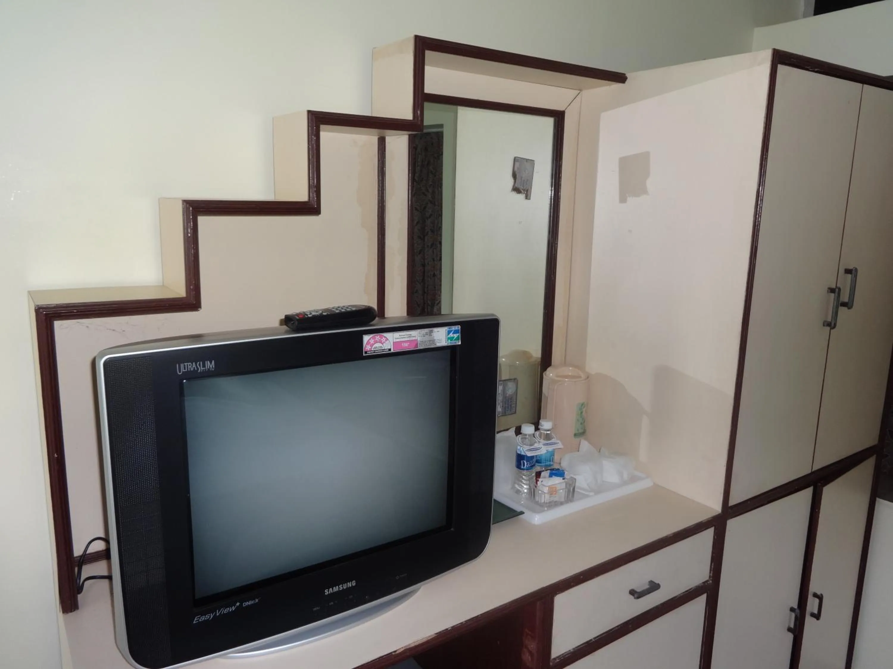 TV and multimedia in Hotel Gandhara