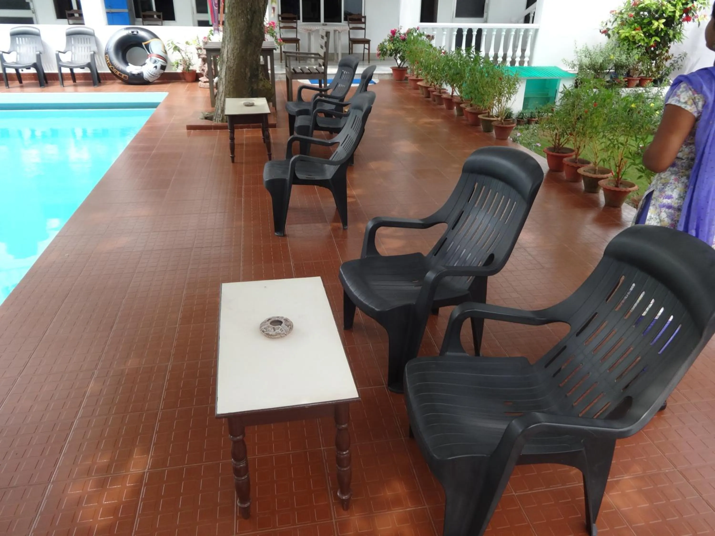 Food and drinks in Hotel Gandhara