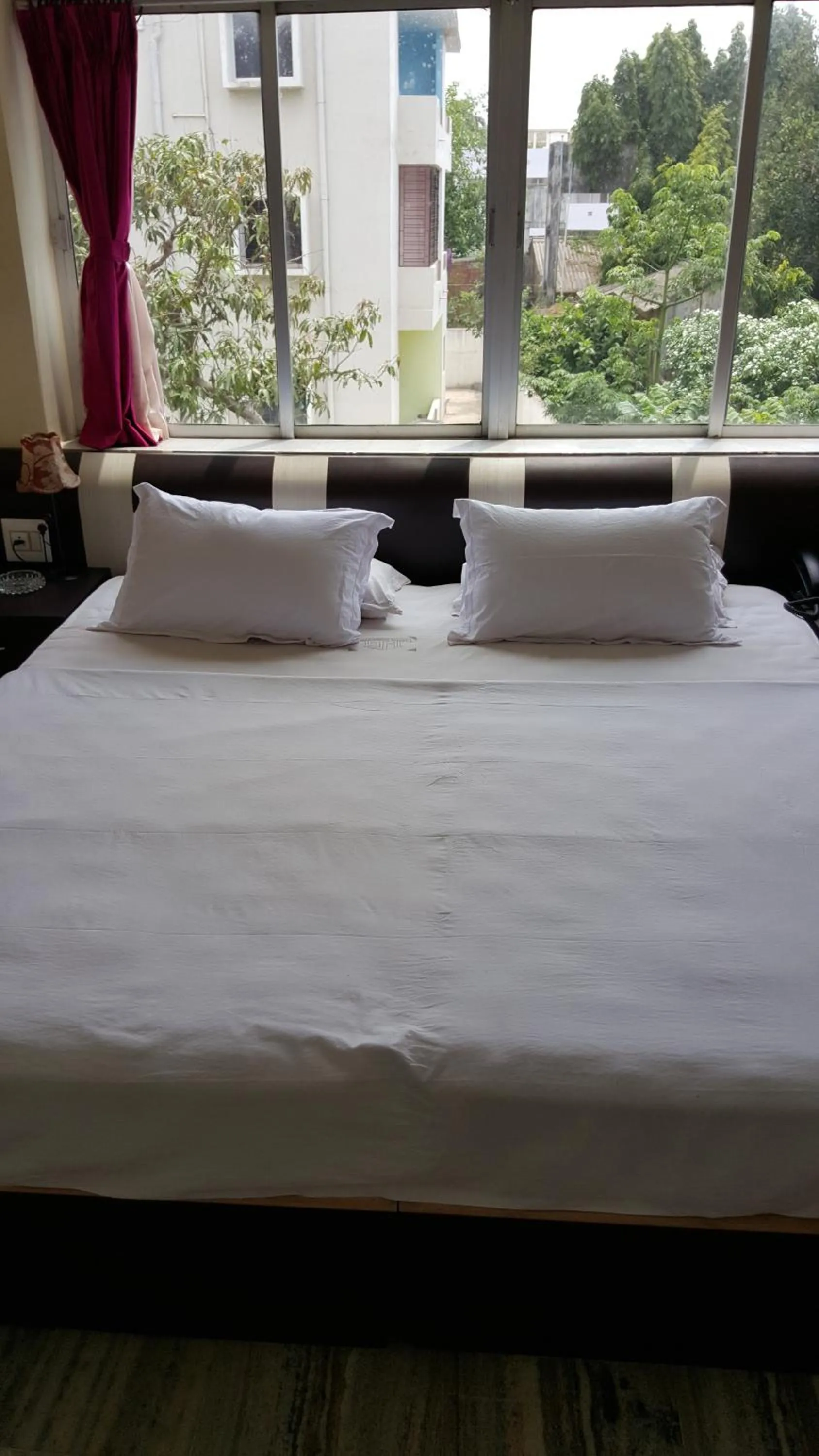Bed in Hotel Gandhara