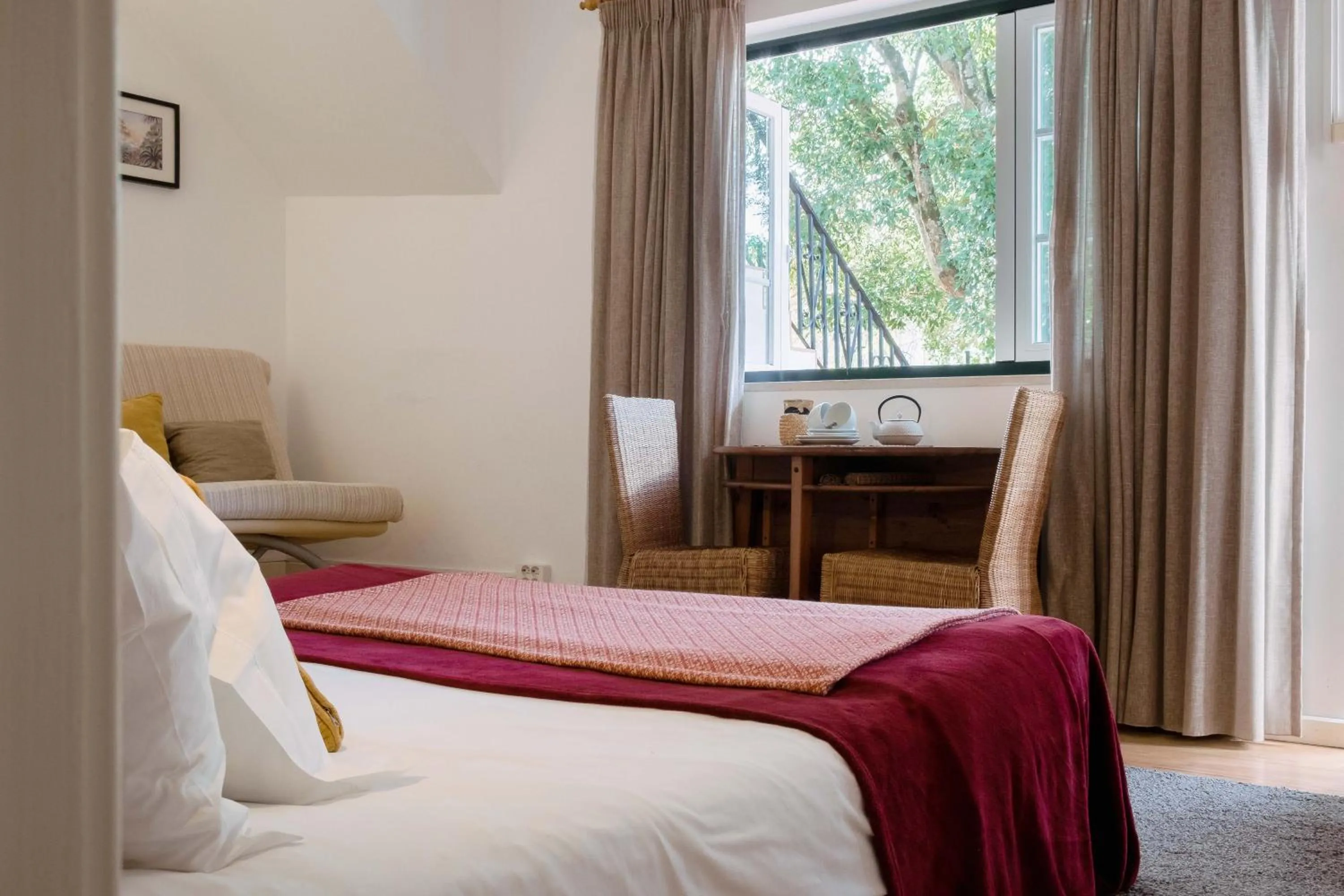 Photo of the whole room, Bed in Casa do Valle