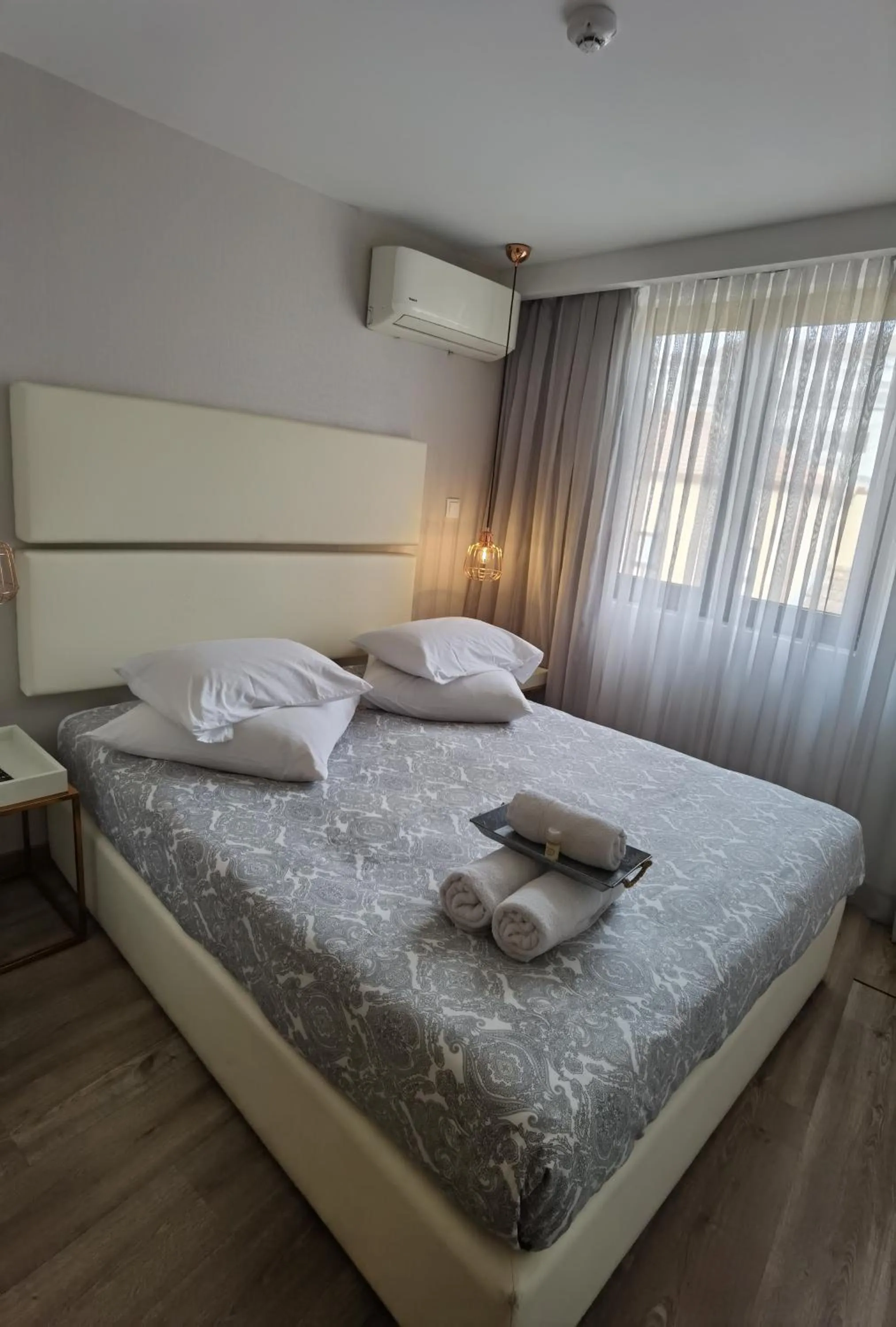 Bedroom, Bed in Hostel Gaia Porto