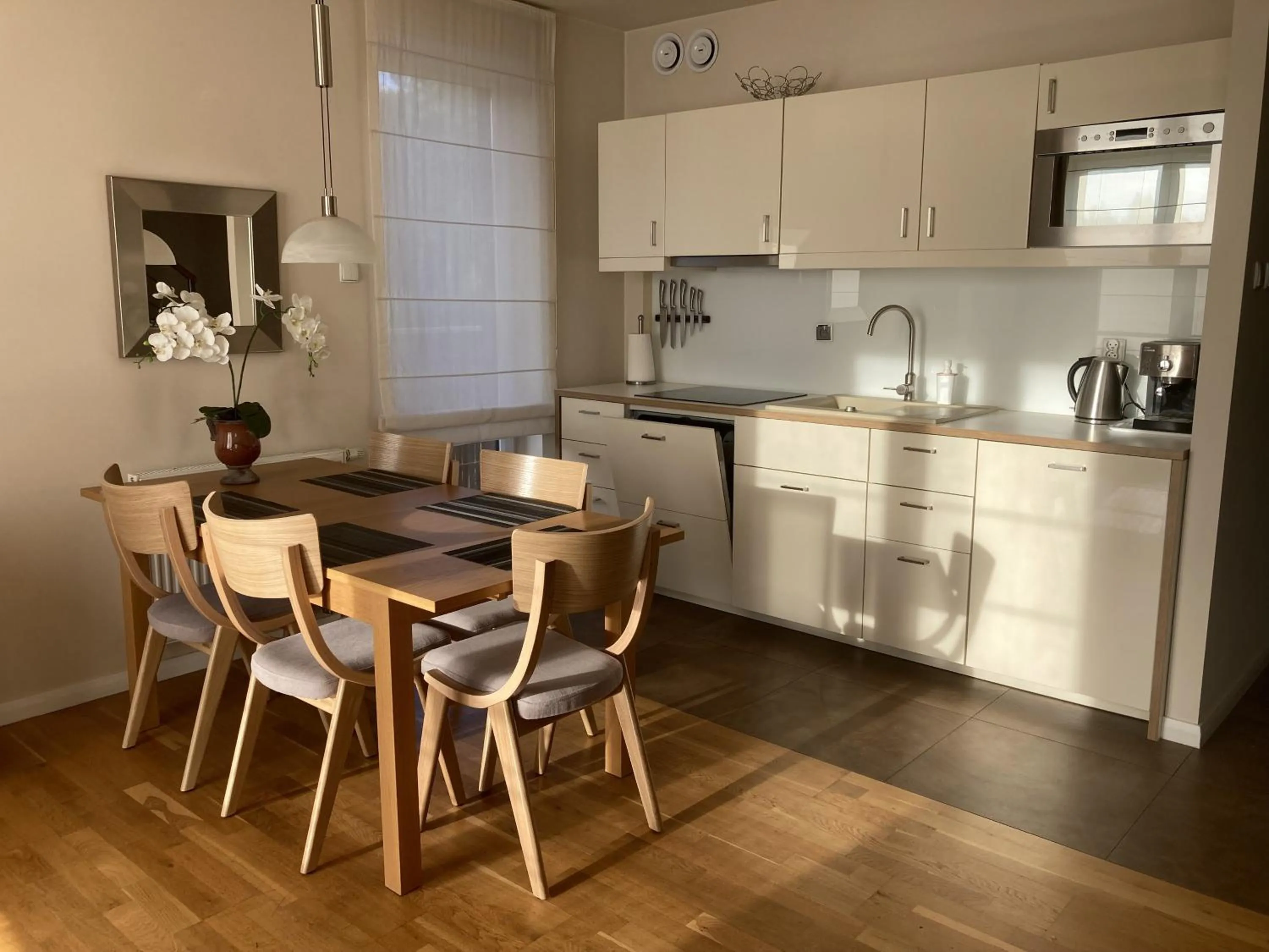 Apartament Beige