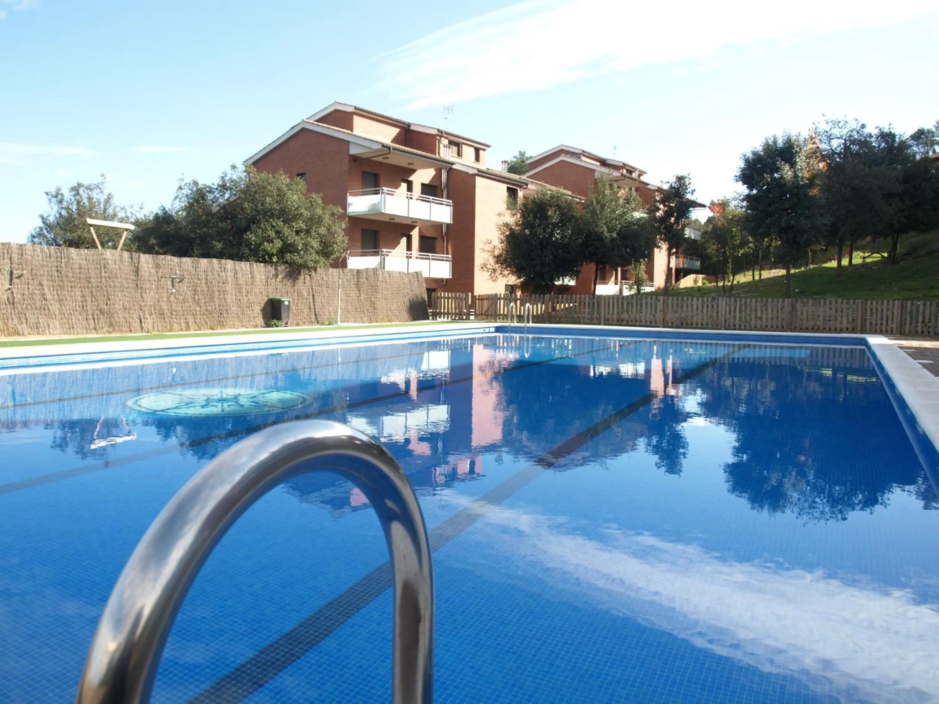 Swimming pool in Aparthotel del Golf
