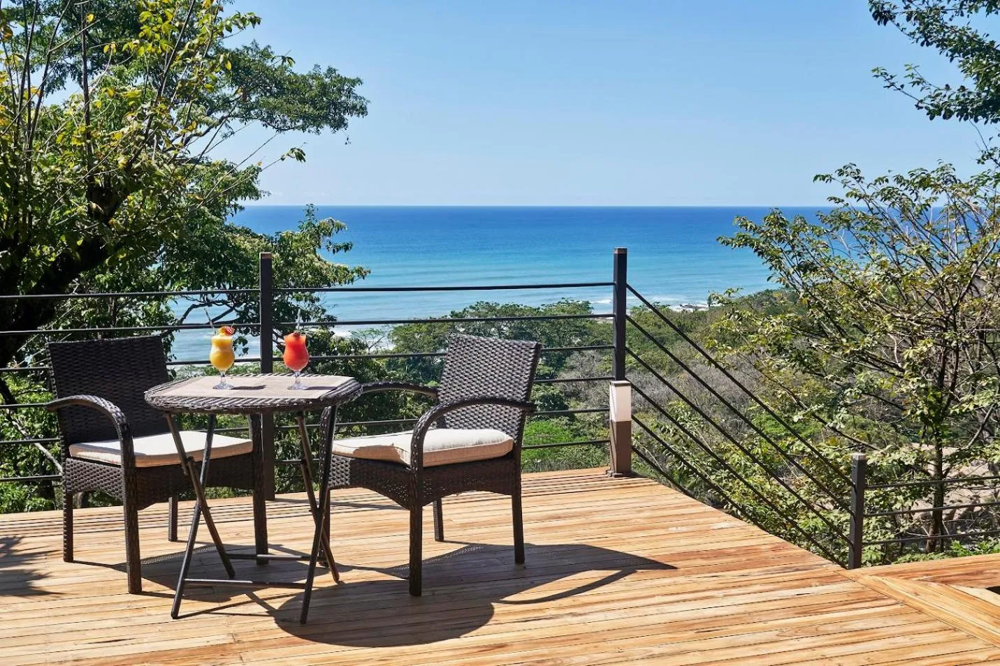 Restaurant/places to eat in Vista del Alma Boutique - Adult Only