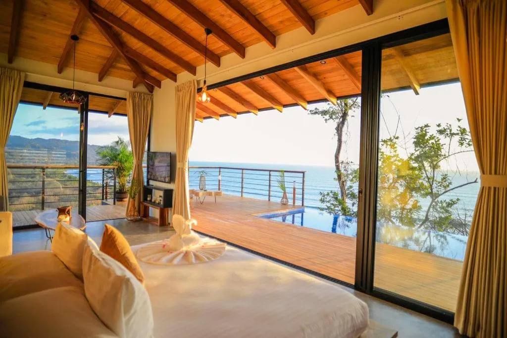 Pool view, Bed in Vista del Alma Boutique - Adult Only