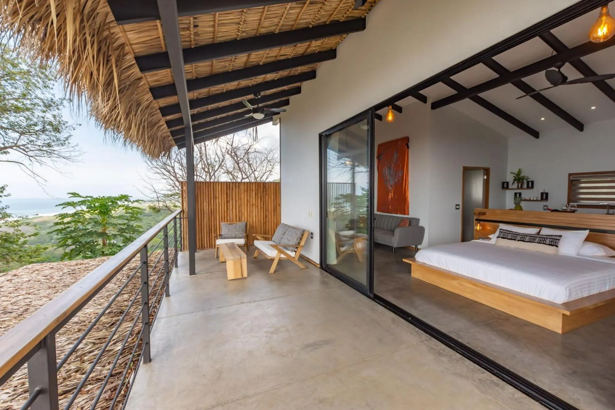 Balcony/Terrace, Bed in Vista del Alma Boutique - Adult Only