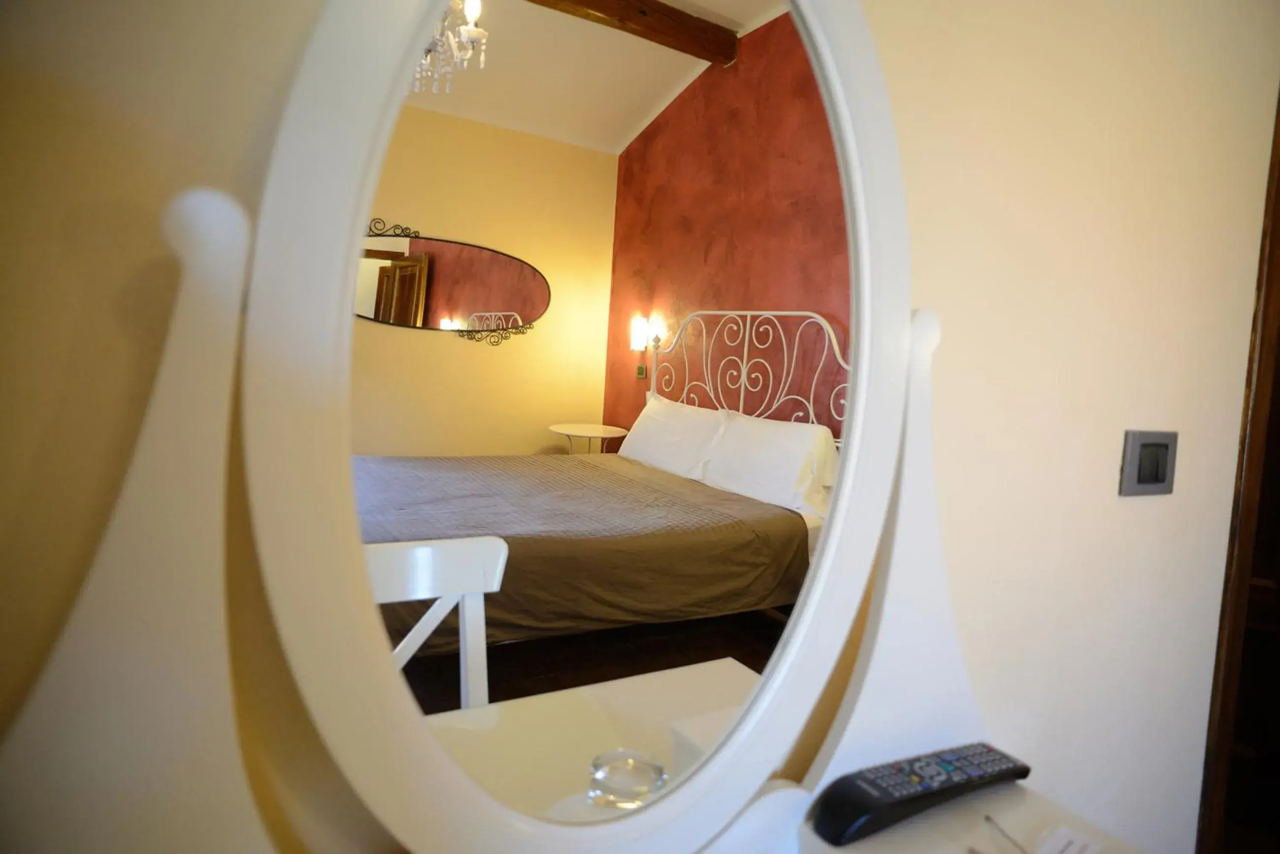 Two Connecting Double Rooms in Agriturismo Corte Acconi Two Connecting Double Rooms in Agriturismo Corte Acconi