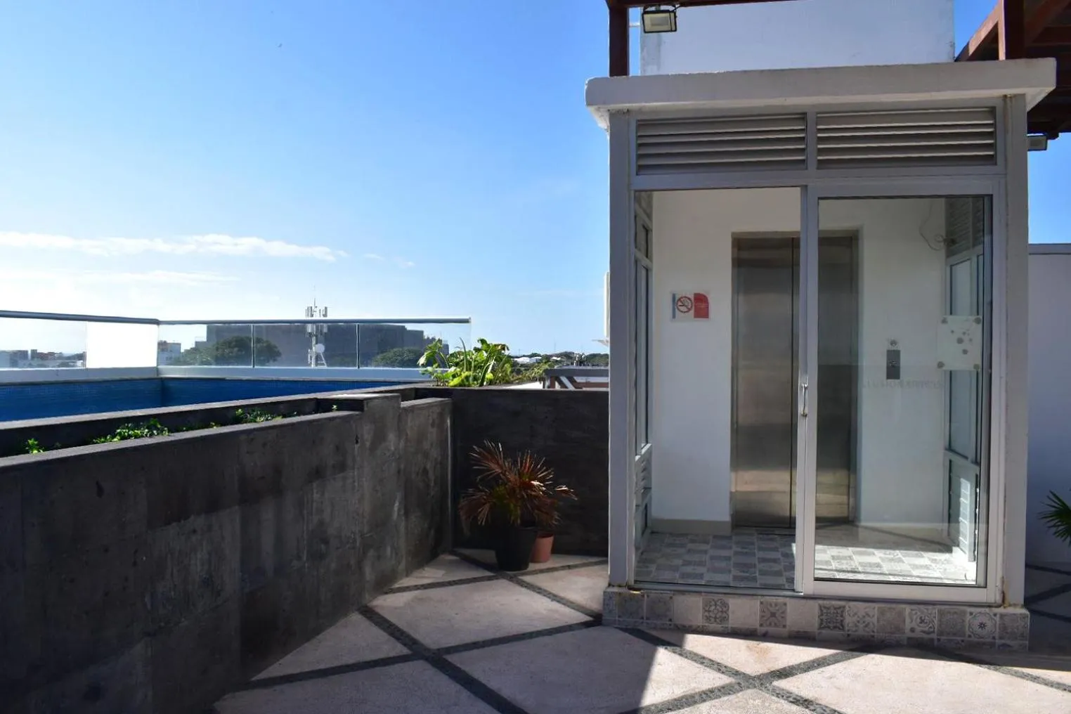 Swimming pool in Illusion Xpress I Attraction Hotel Deluxe