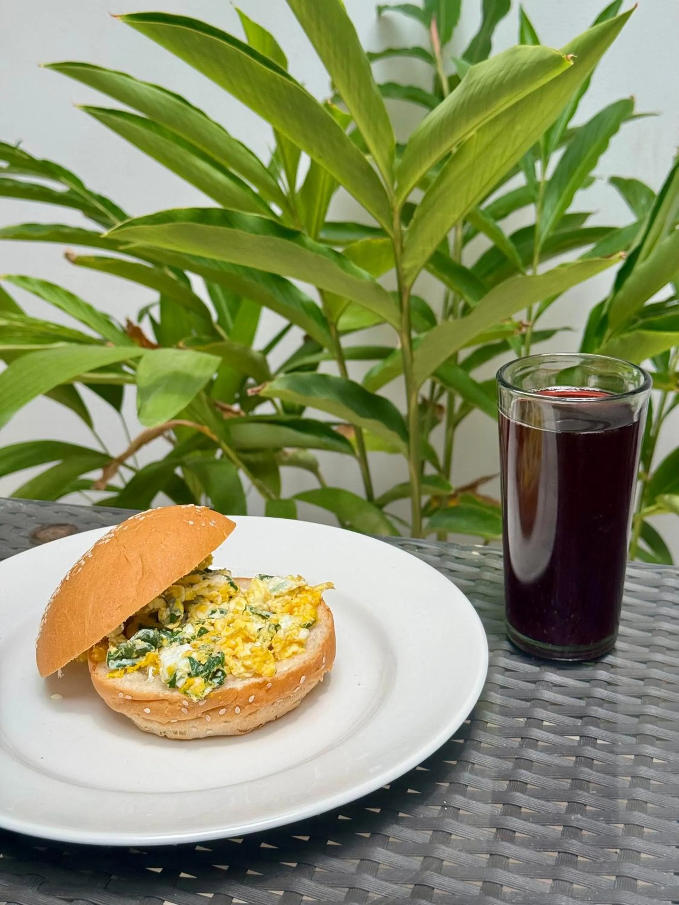 Continental breakfast in Illusion Xpress I Attraction Hotel Deluxe