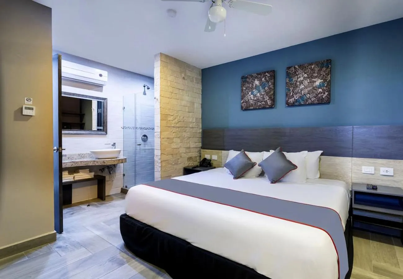 Bed in Illusion Xpress I Attraction Hotel Deluxe