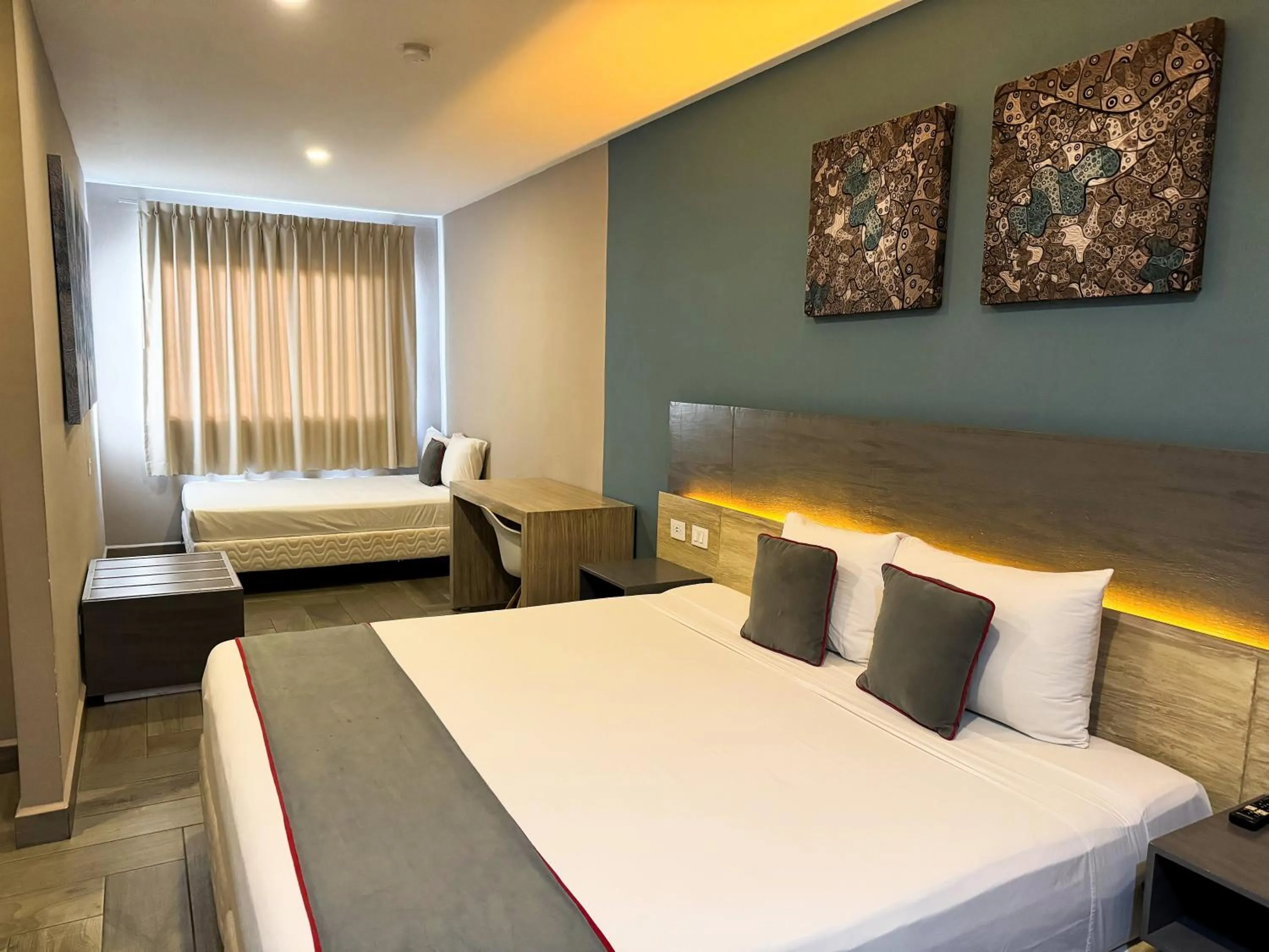 Bed in Illusion Xpress I Attraction Hotel Deluxe