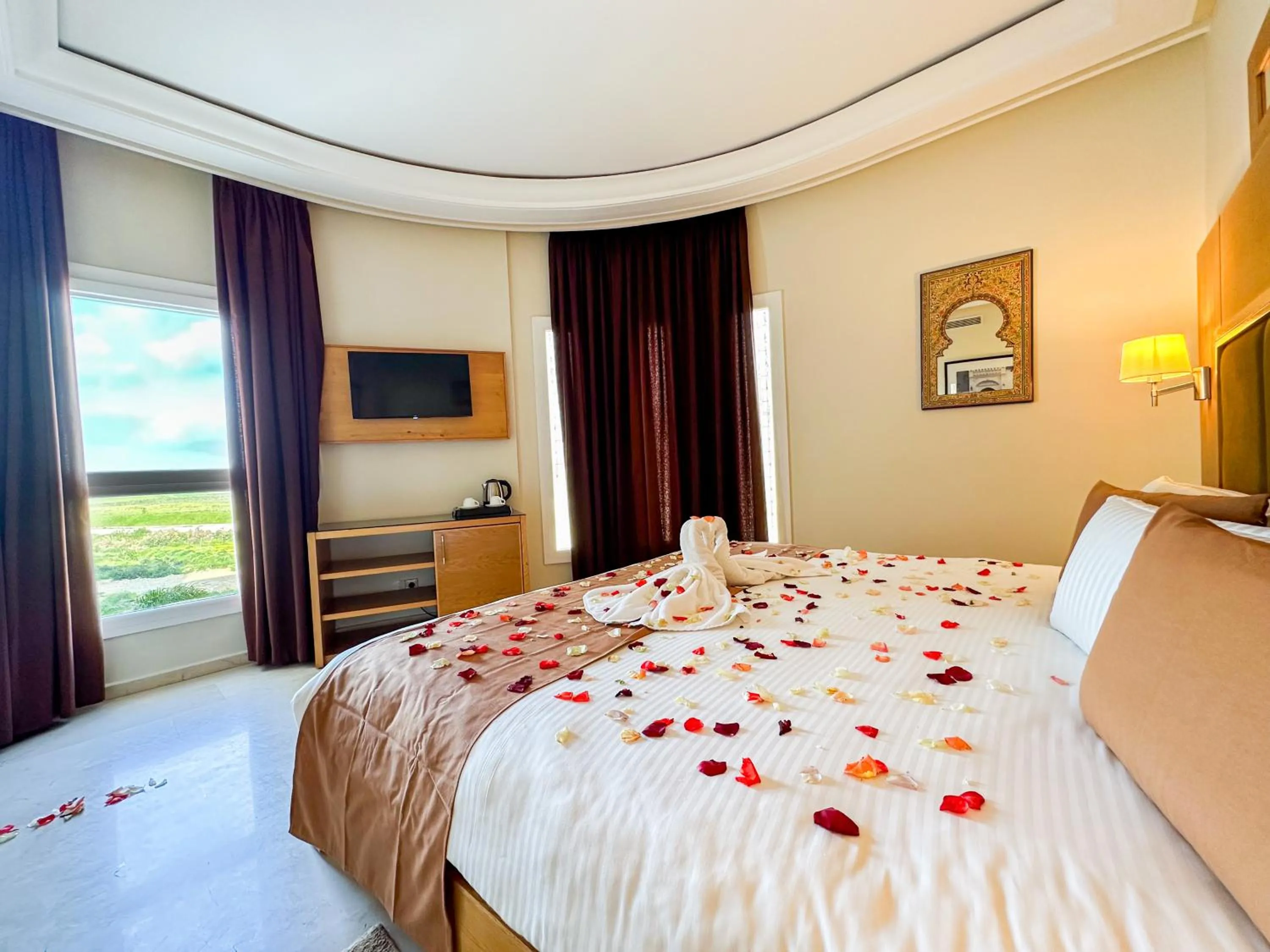 Bedroom, Bed in Hotel LA PALOMA