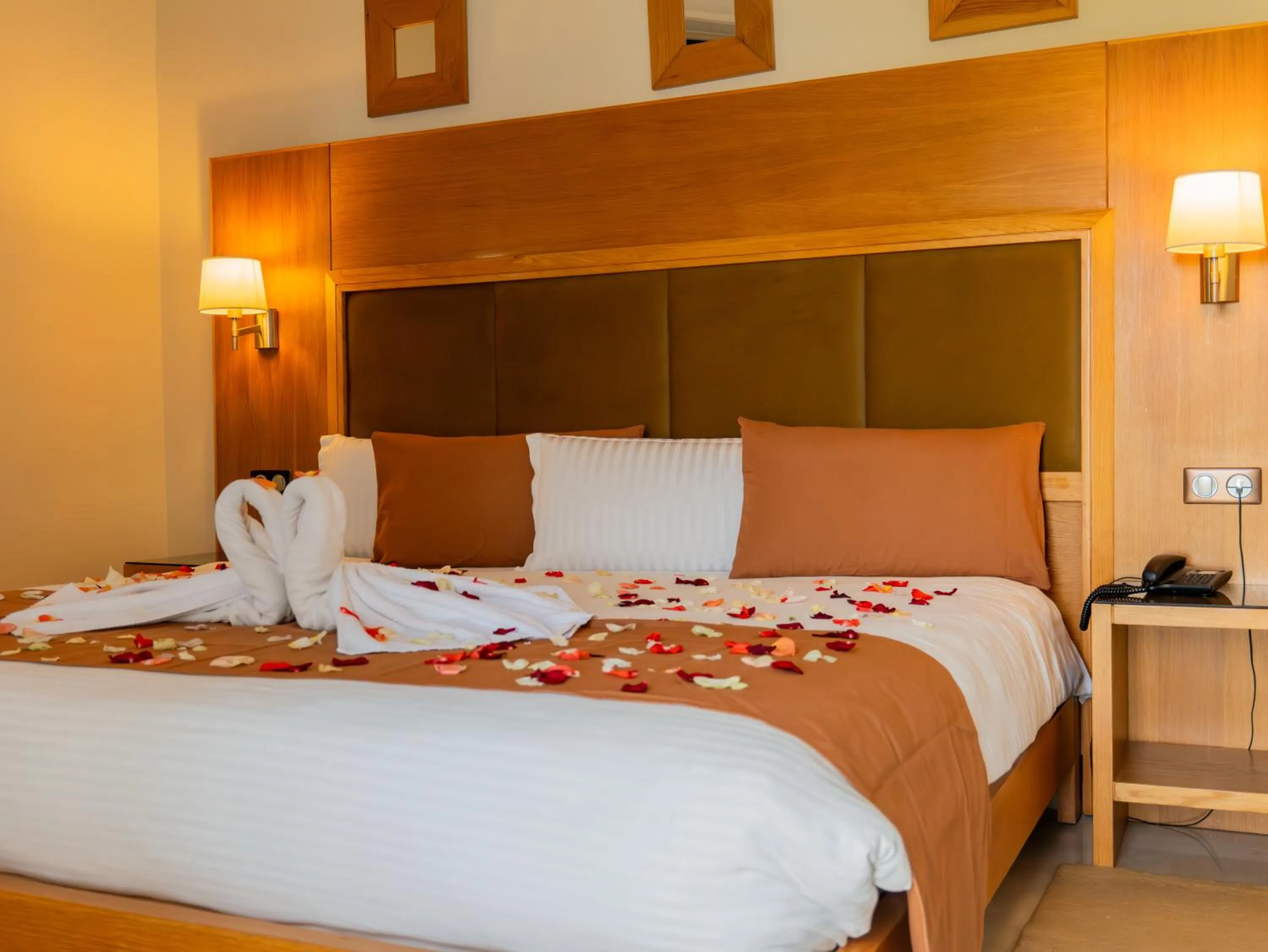 Bedroom, Bed in Hotel LA PALOMA